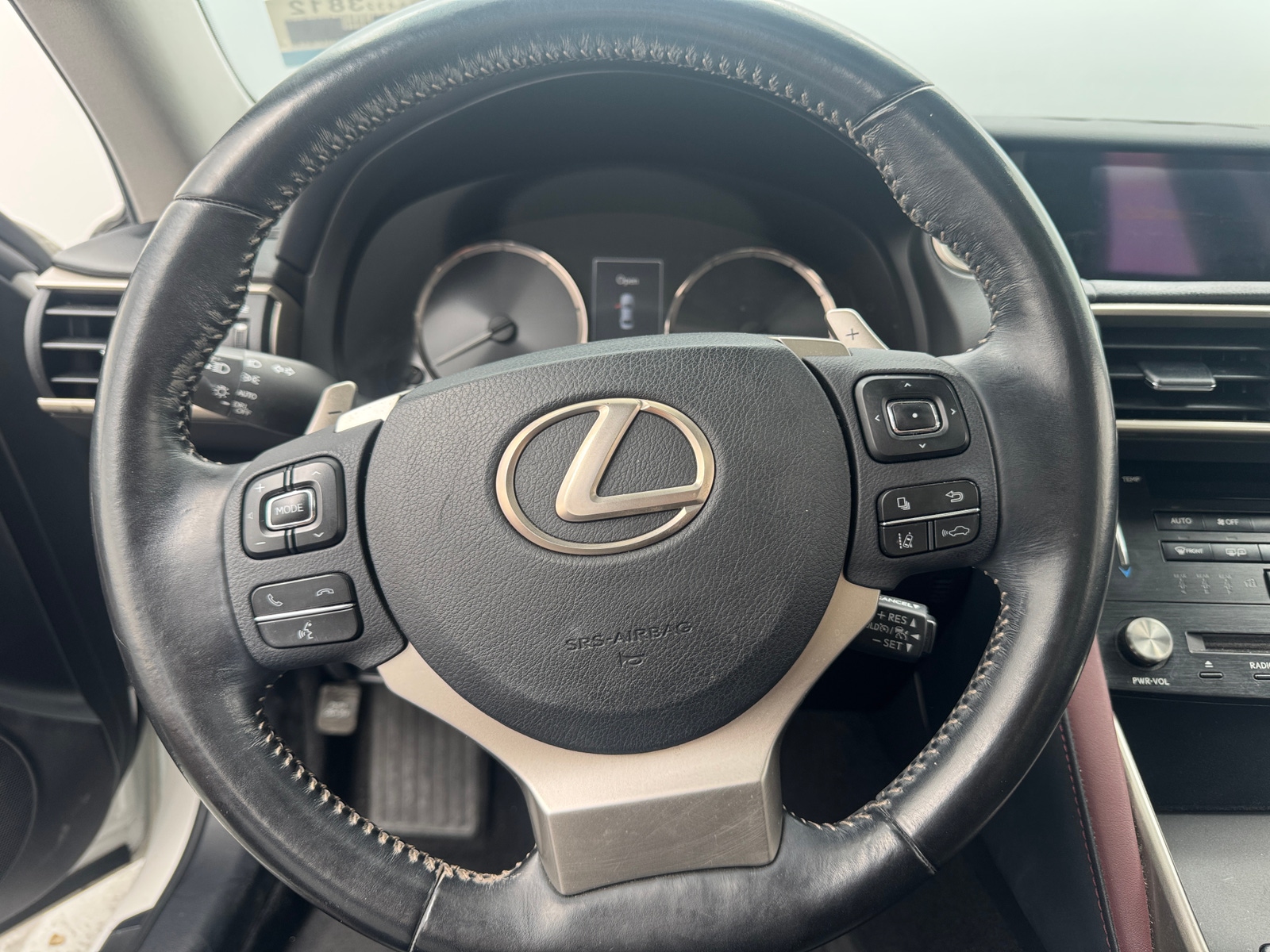 Thumbnail: 2018 Lexus IS - 4