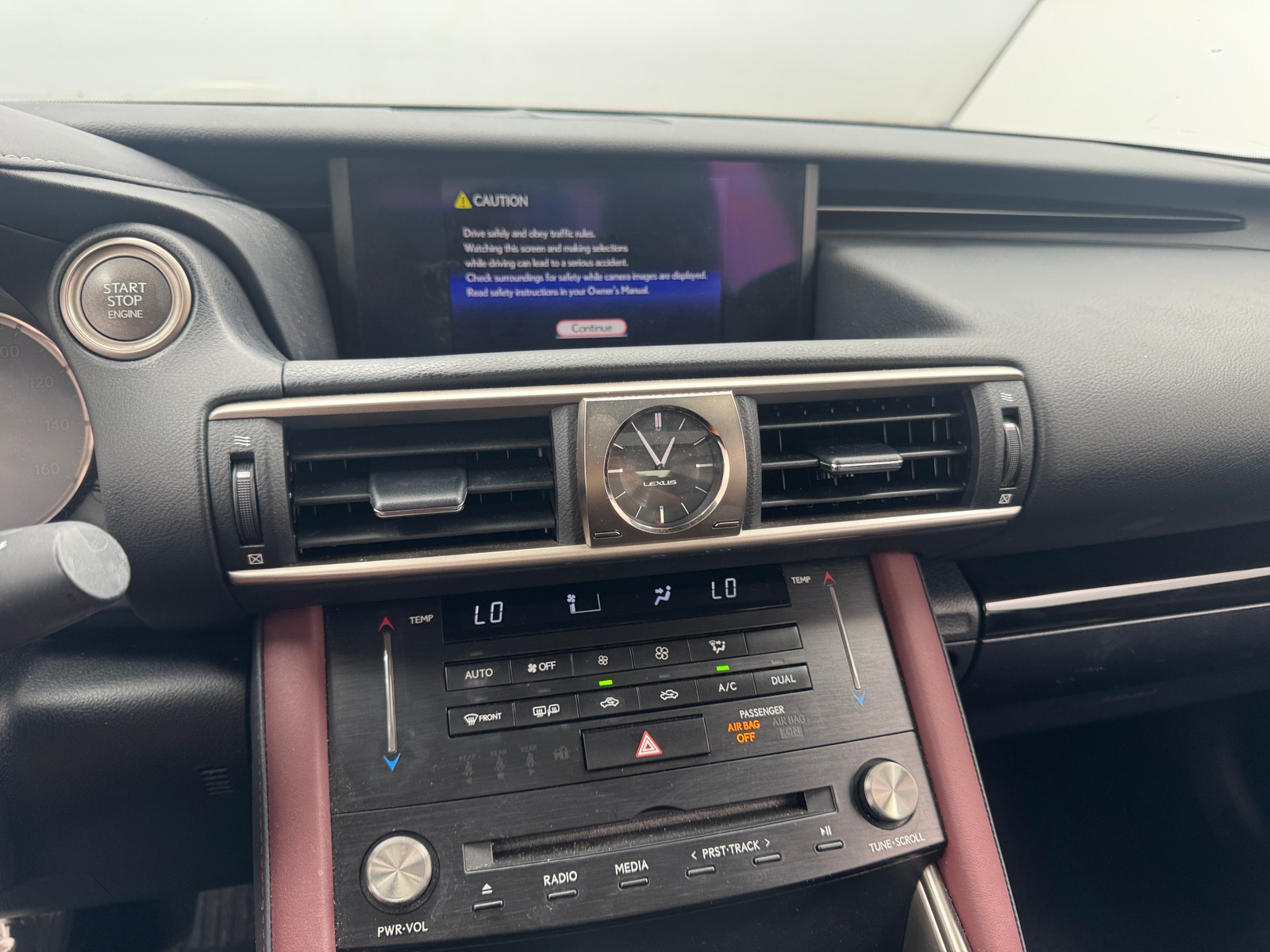 Thumbnail: 2018 Lexus IS - 3