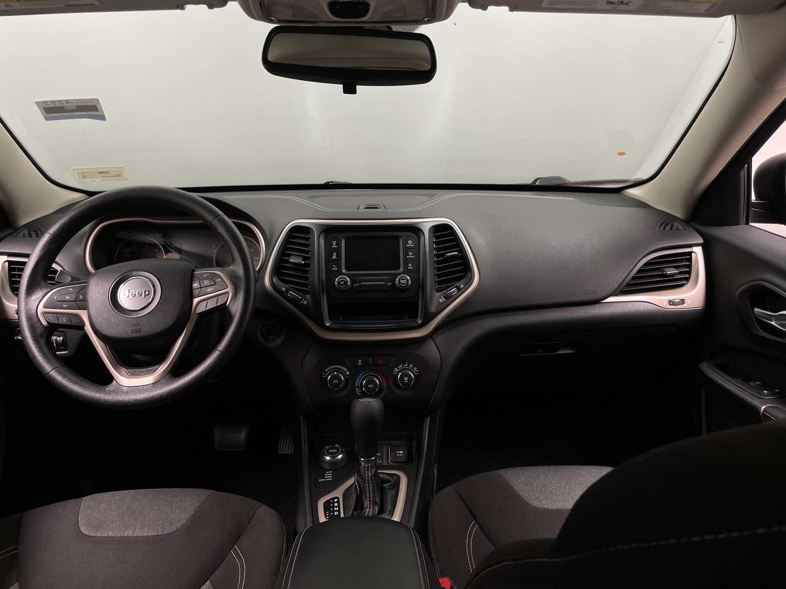 Thumbnail: 2016 Jeep Cherokee - 3