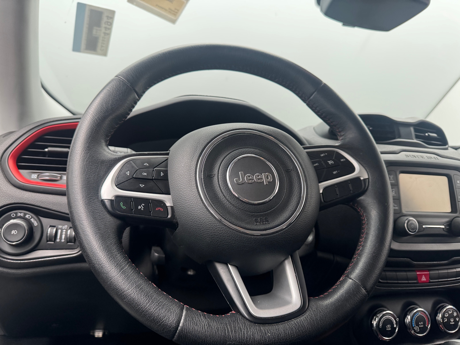 Thumbnail: 2015 Jeep Renegade - 5