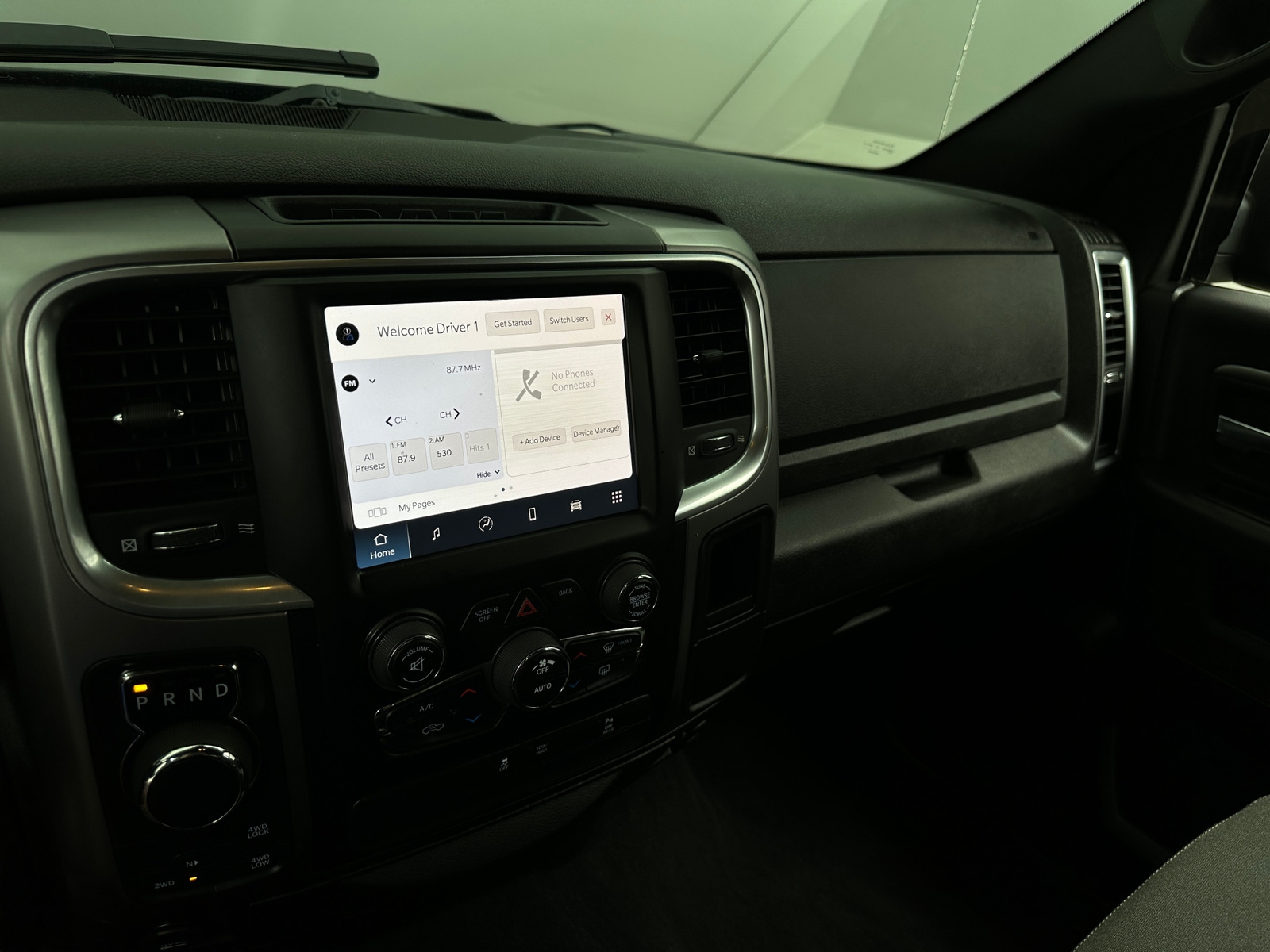 Thumbnail: 2022 RAM 1500 Classic - 4