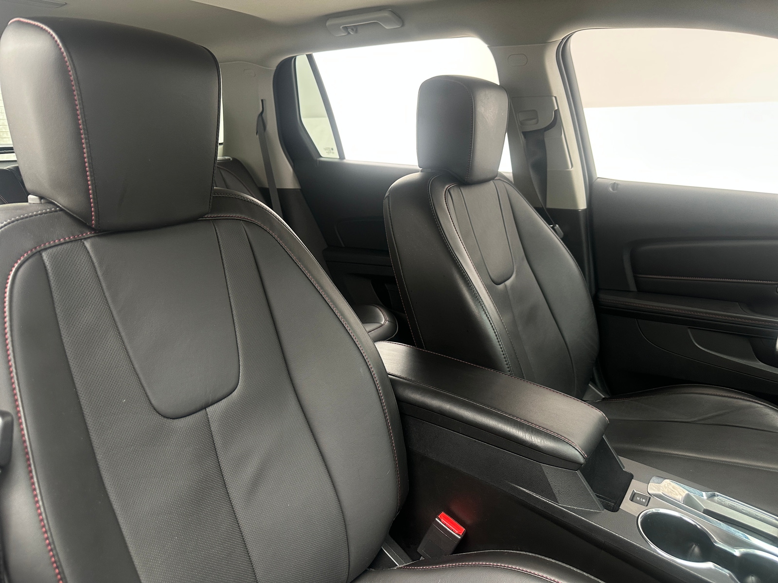 Thumbnail: 2015 GMC Terrain - 2