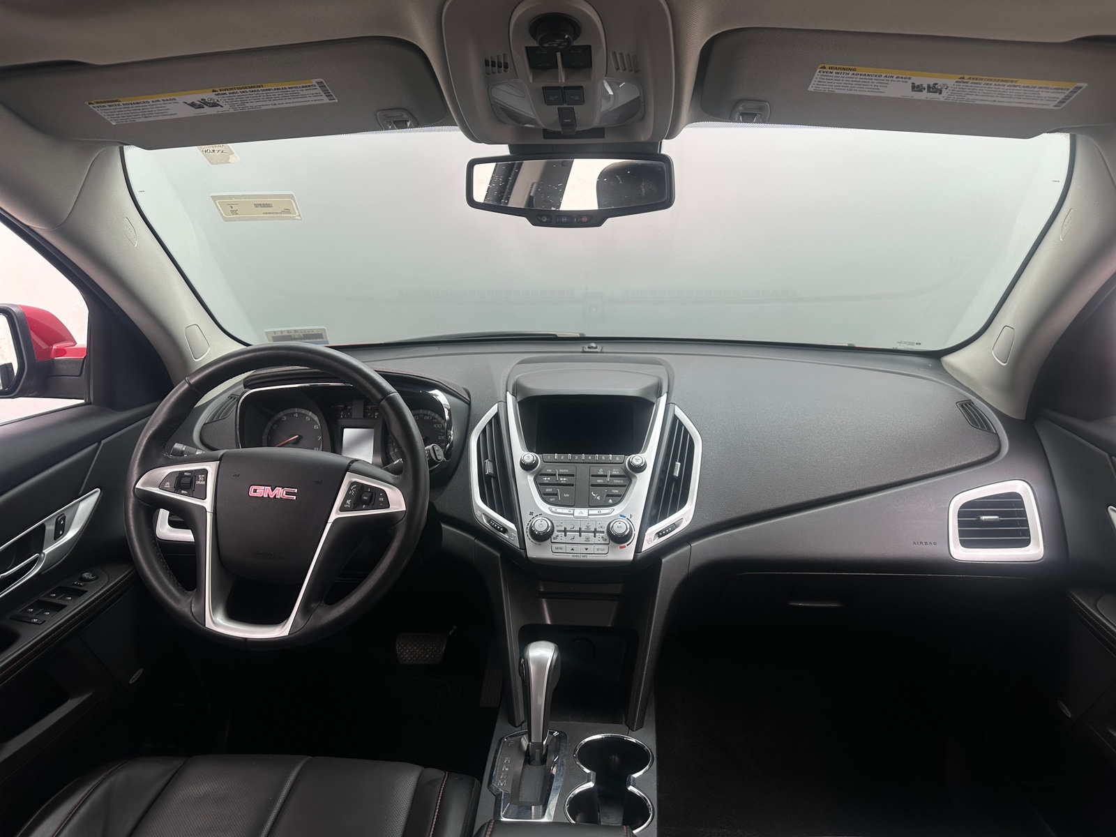 Thumbnail: 2015 GMC Terrain - 3