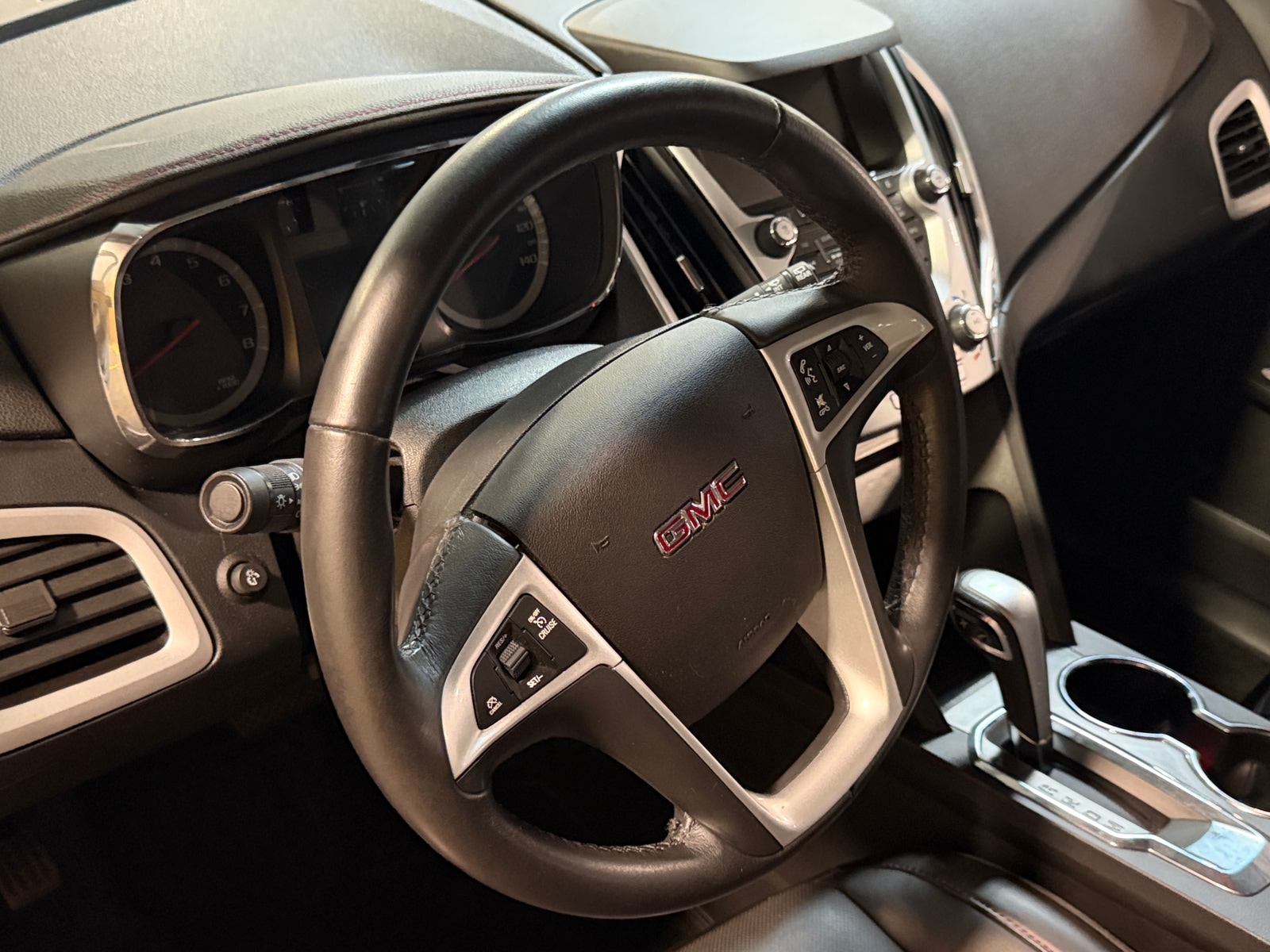Thumbnail: 2015 GMC Terrain - 5