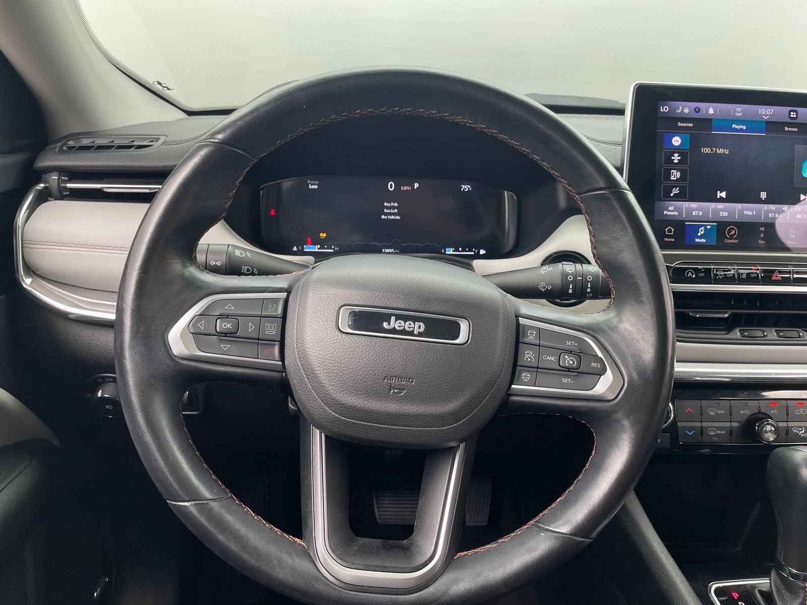 Thumbnail: 2022 Jeep Compass - 4