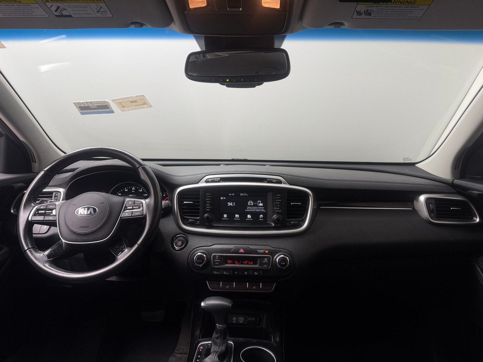 Thumbnail: 2019 Kia Sorento - 2
