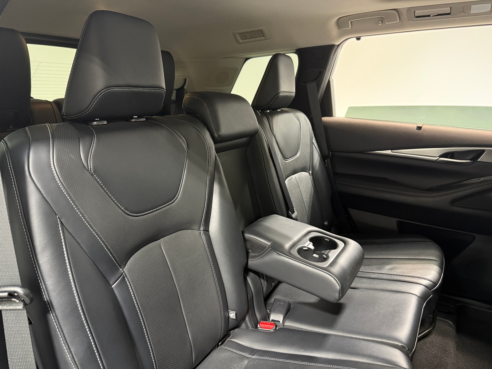 Thumbnail: 2023 INFINITI QX60 - 5