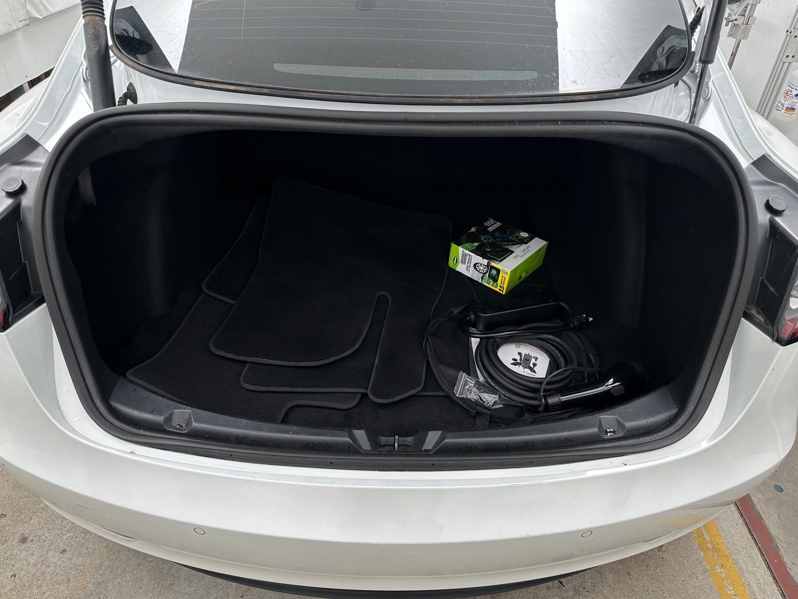 Thumbnail: 2022 Tesla Model 3 - 6