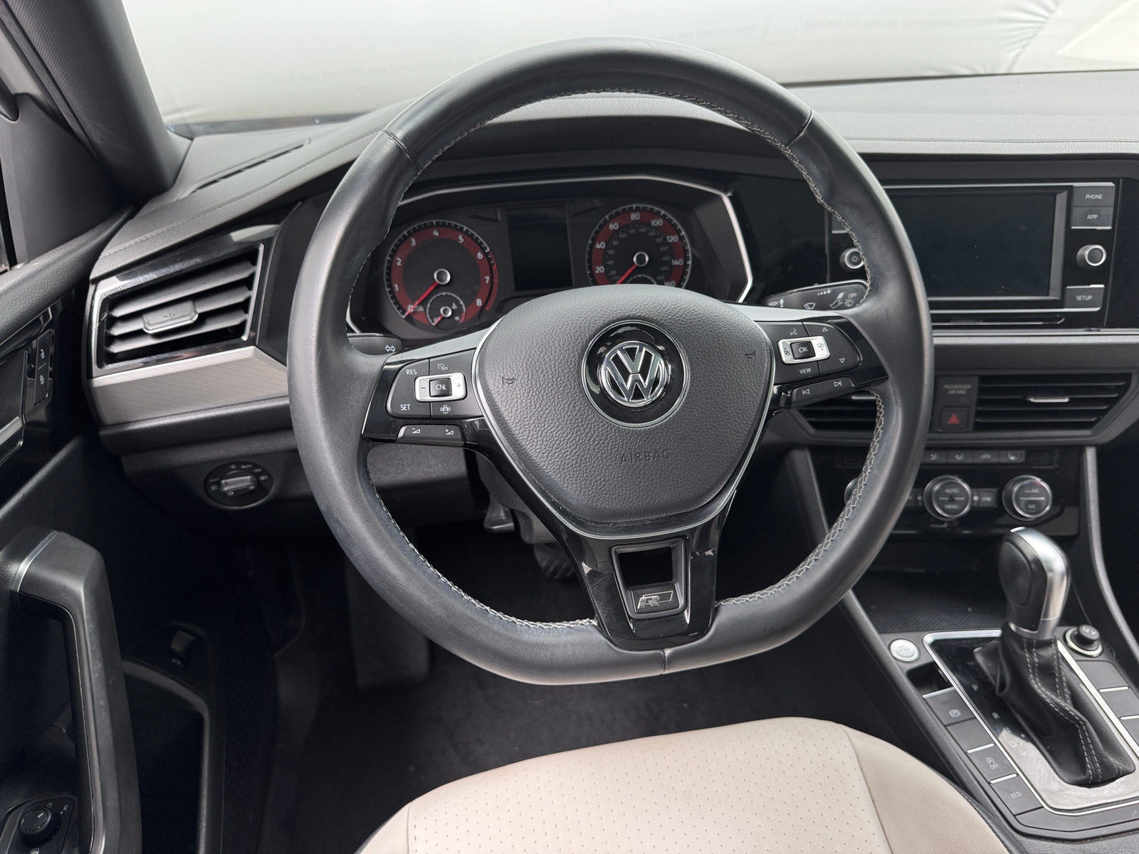 Thumbnail: 2019 Volkswagen Jetta - 5