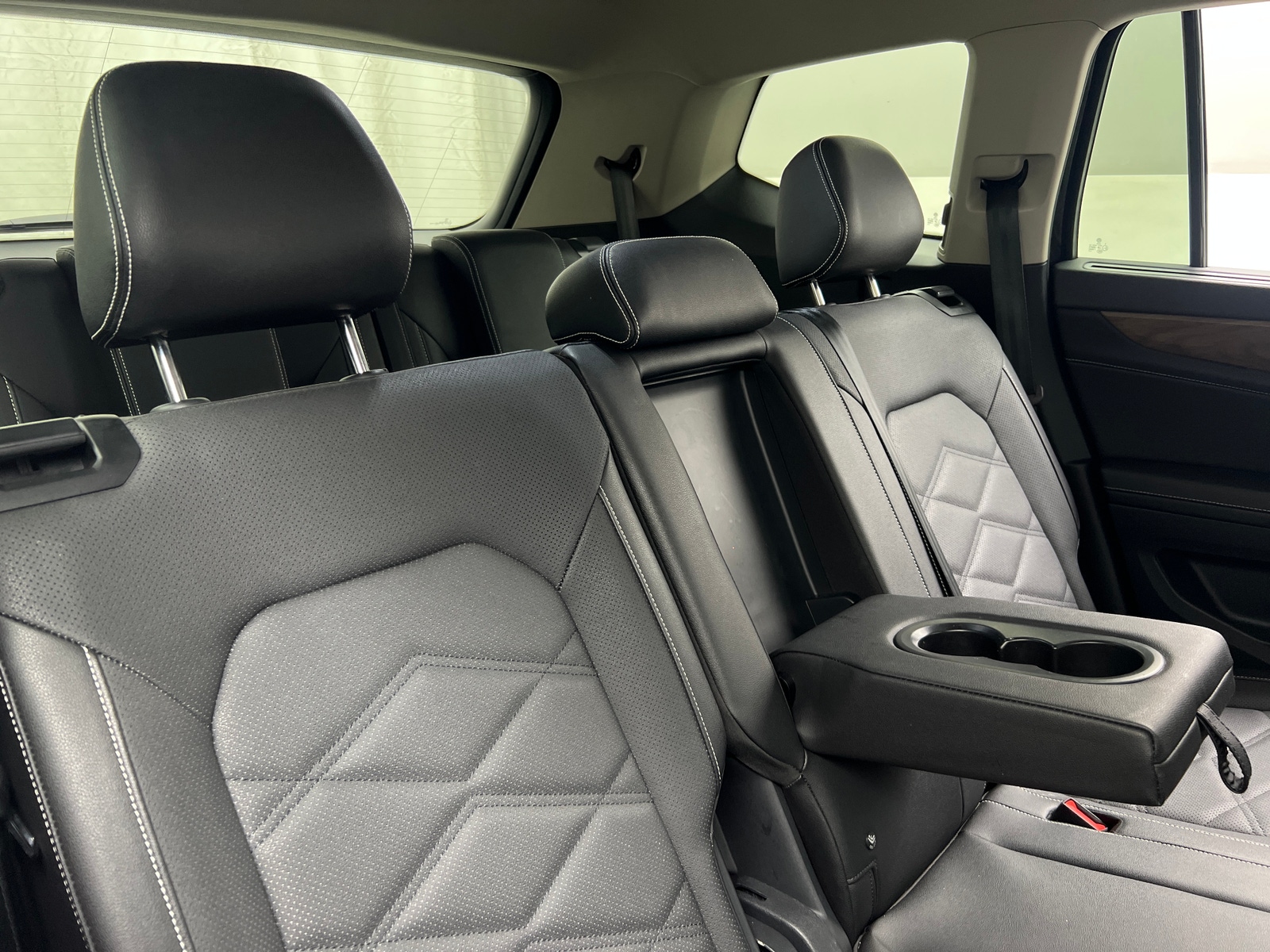 Thumbnail: 2026 Volkswagen Atlas - 5