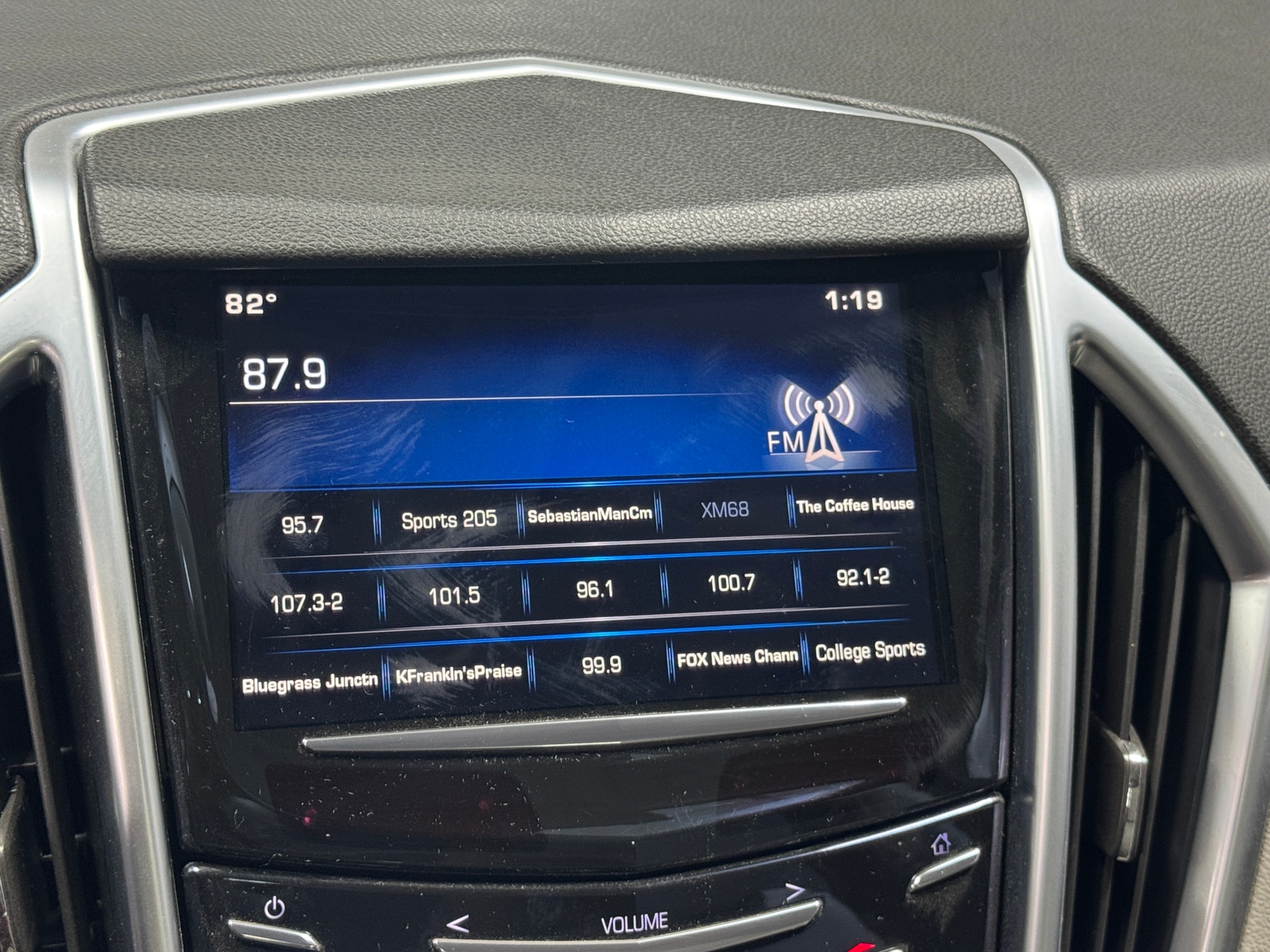 Thumbnail: 2015 Cadillac SRX - 3