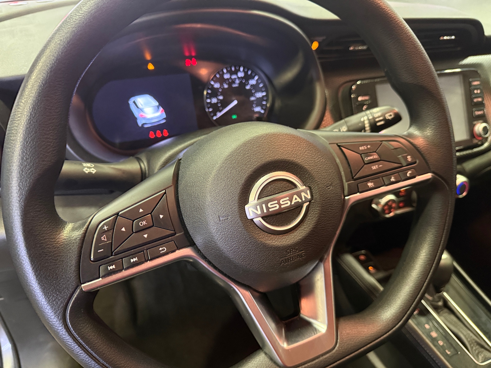 Thumbnail: 2024 Nissan Kicks - 5