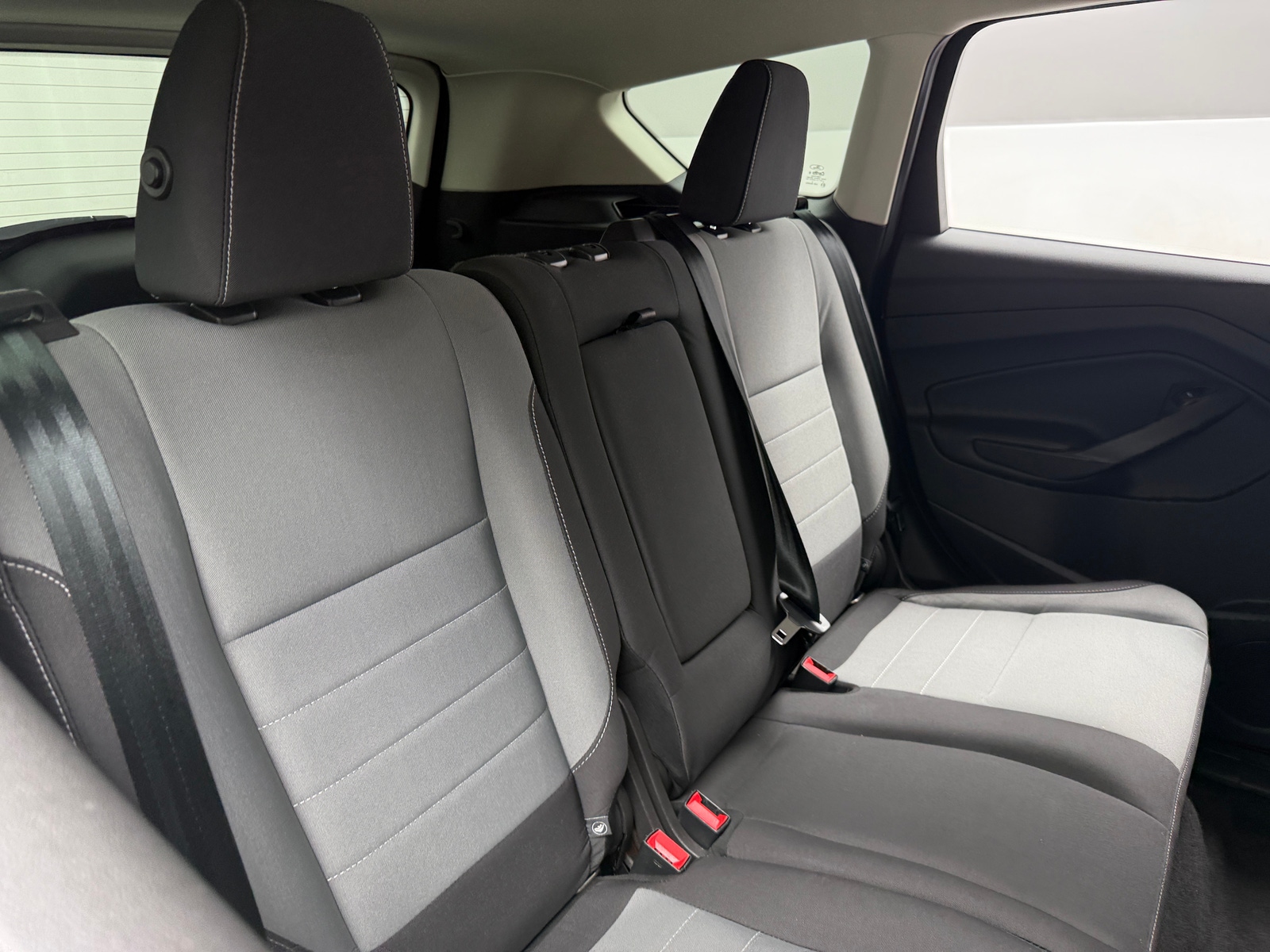 Thumbnail: 2016 Ford Escape - 6