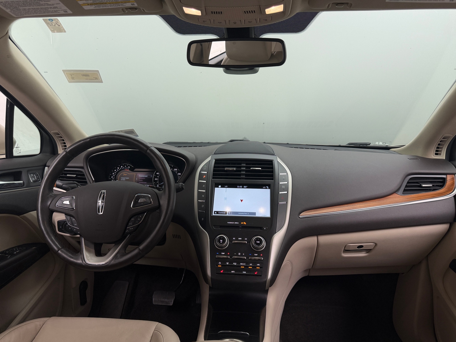 Thumbnail: 2018 Lincoln MKC - 3