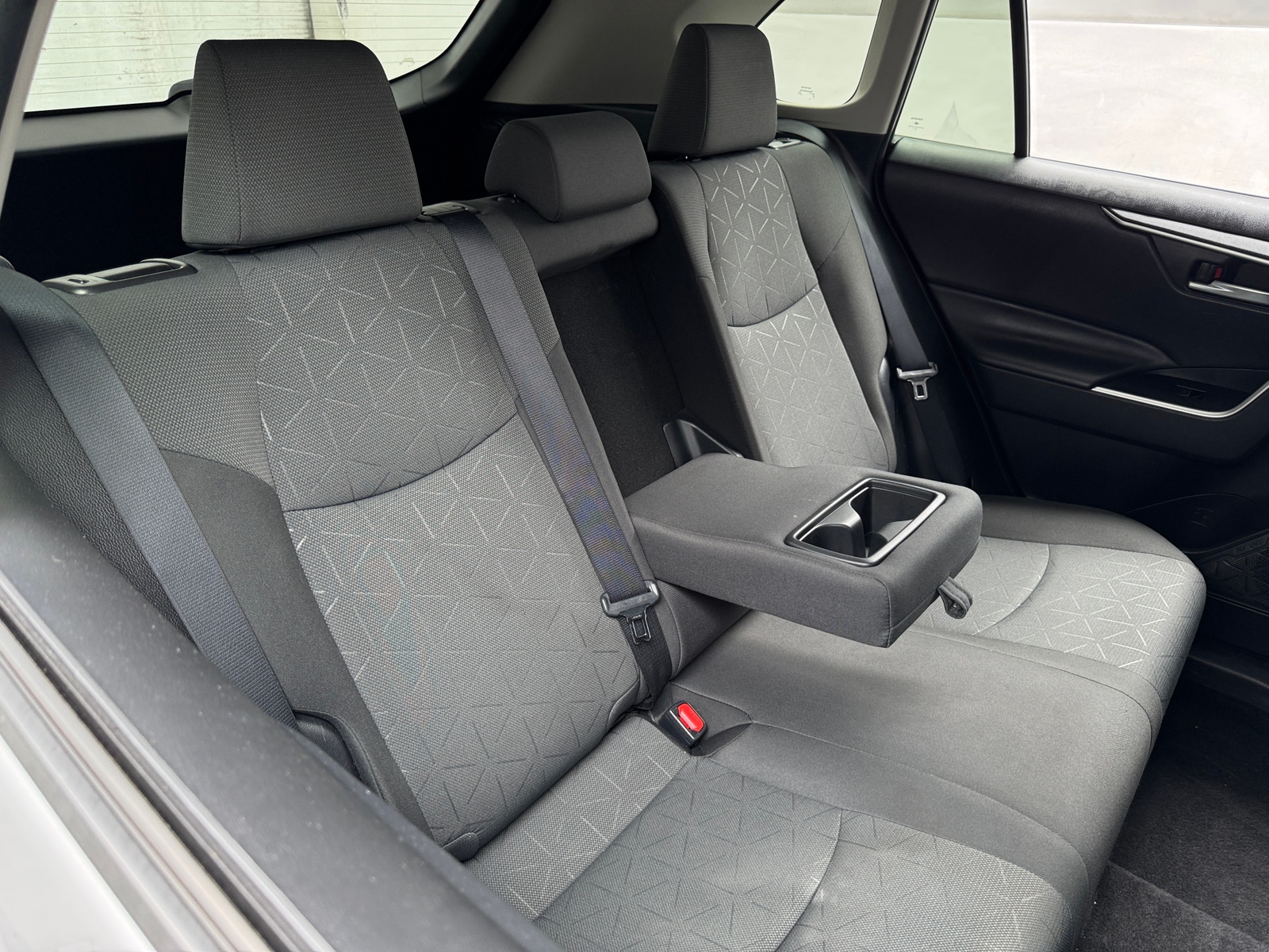 Thumbnail: 2022 Toyota RAV4 - 6