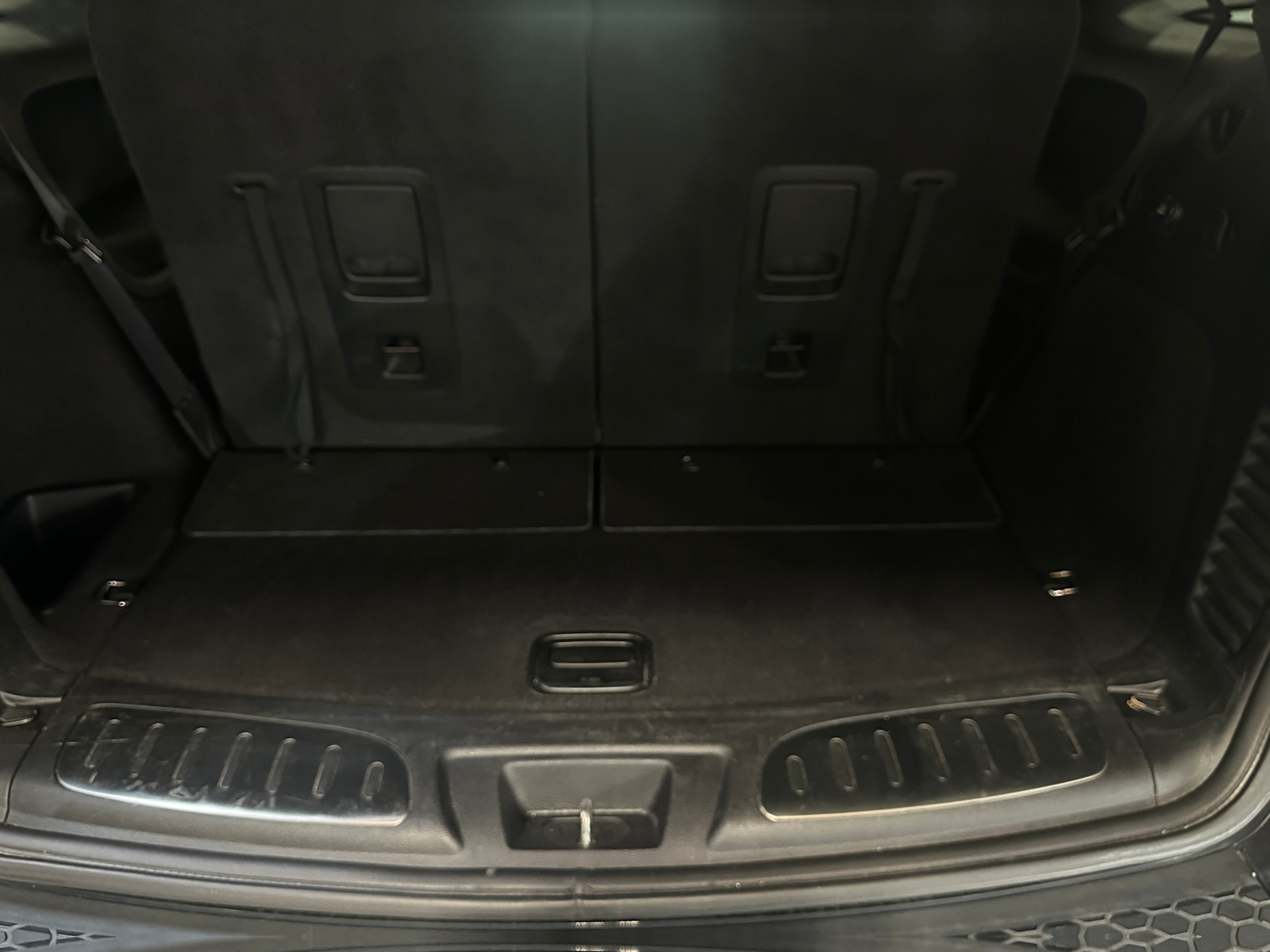 Thumbnail: 2019 Dodge Durango - 6