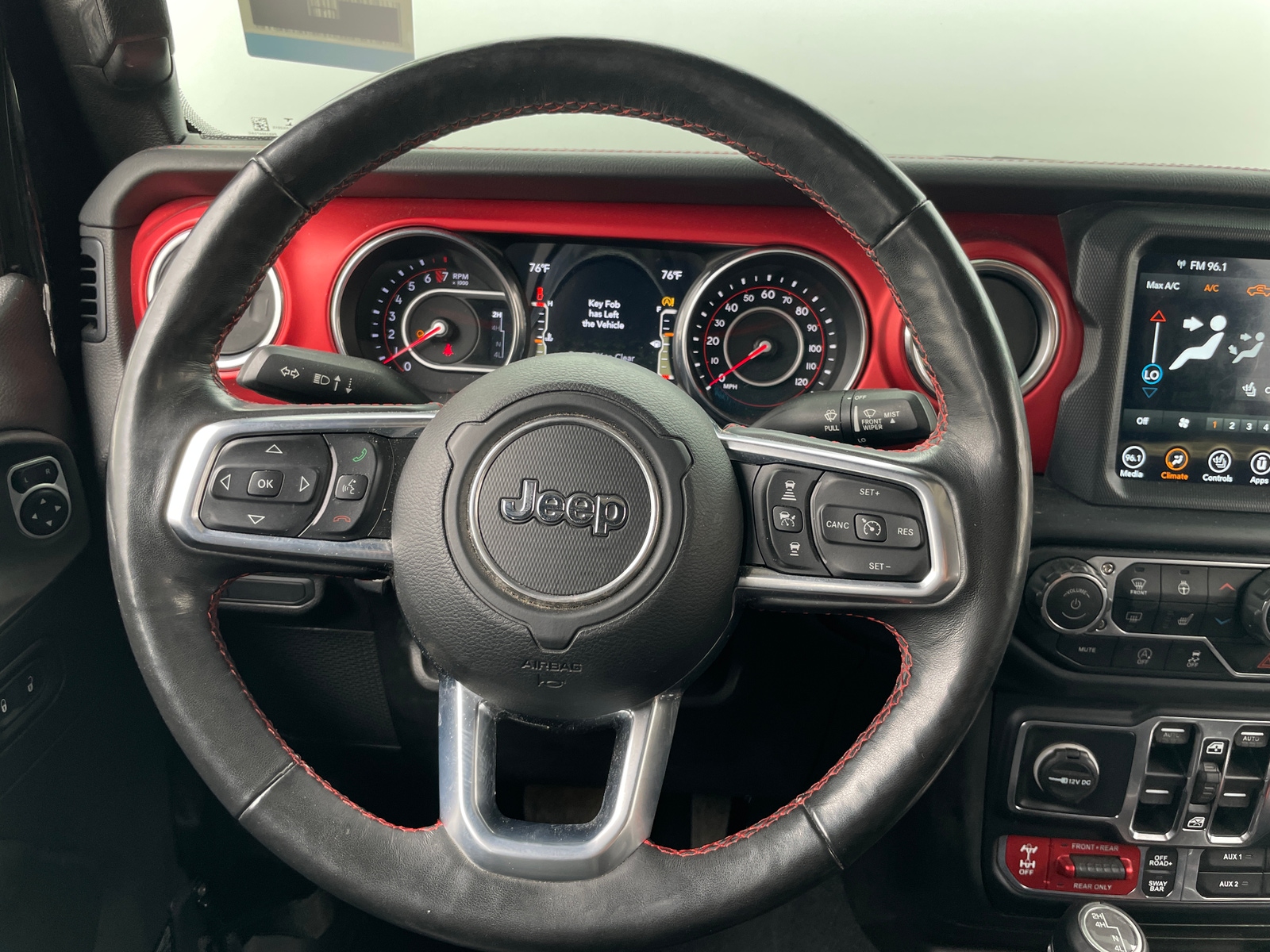 Thumbnail: 2020 Jeep Gladiator - 4