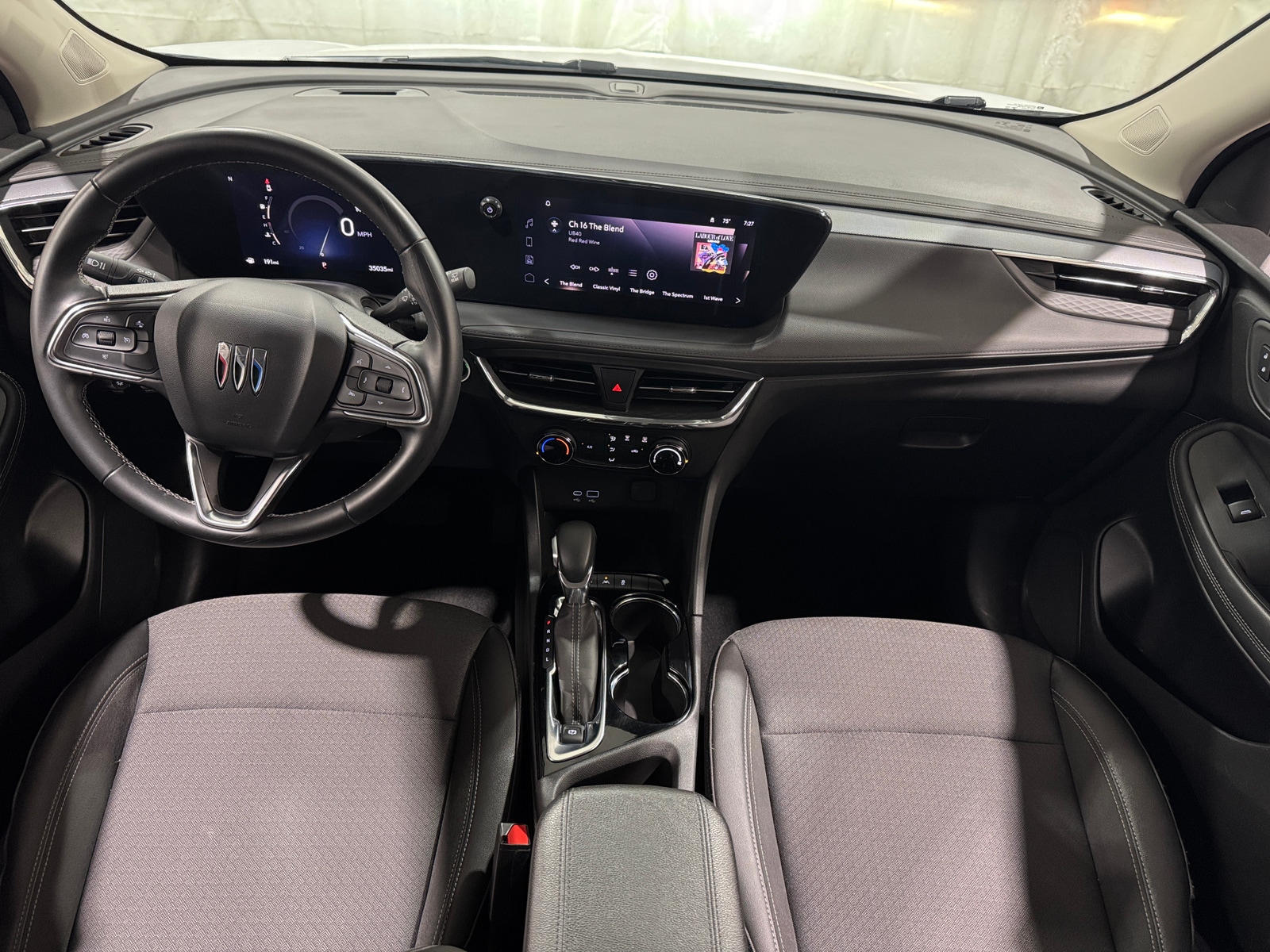 Thumbnail: 2025 Buick Encore GX - 2