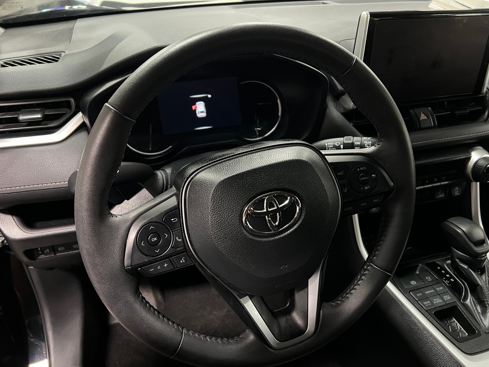 Thumbnail: 2024 Toyota RAV4 - 5