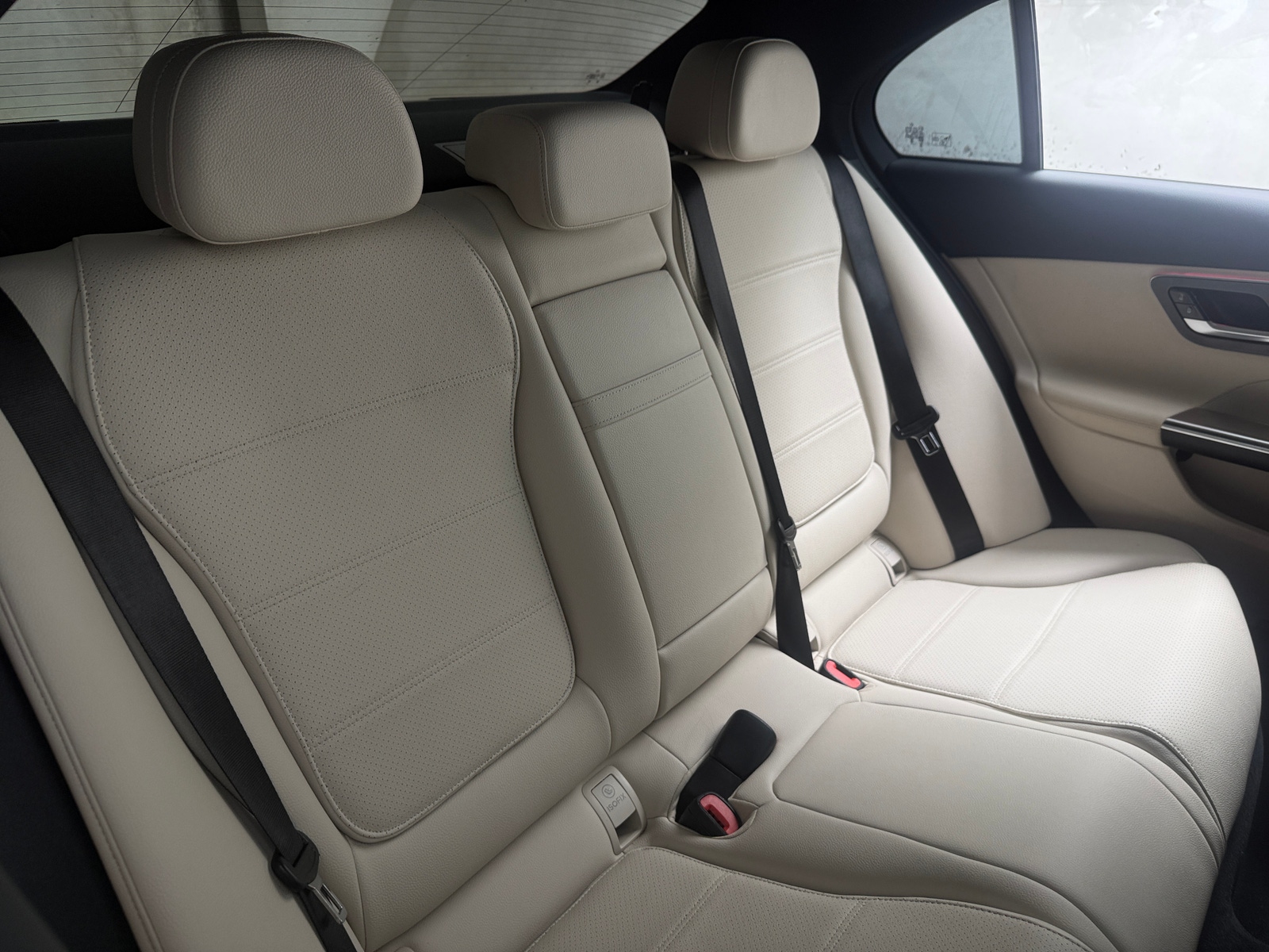 Thumbnail: 2024 Mercedes-Benz C-Class - 5