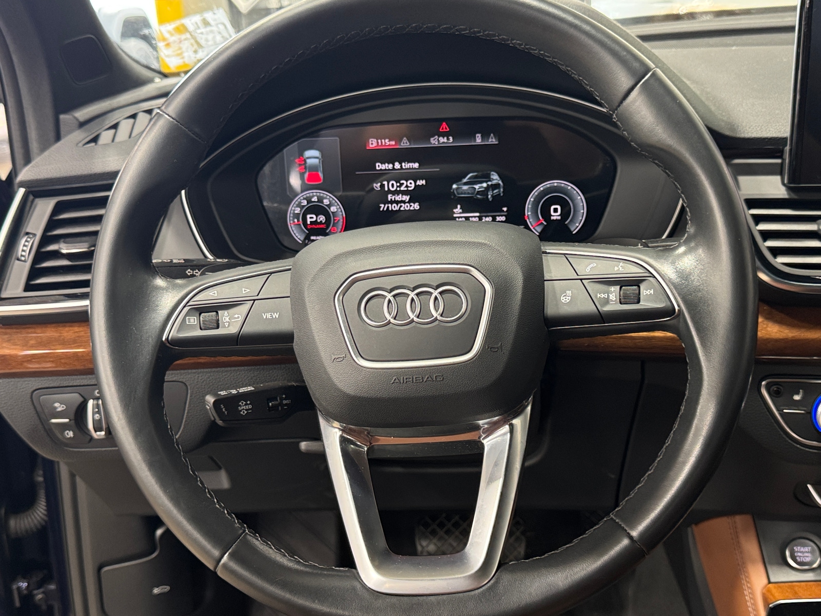 Thumbnail: 2022 Audi Q5 - 4