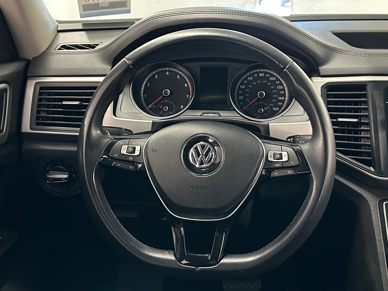Thumbnail: 2020 Volkswagen Atlas - 4