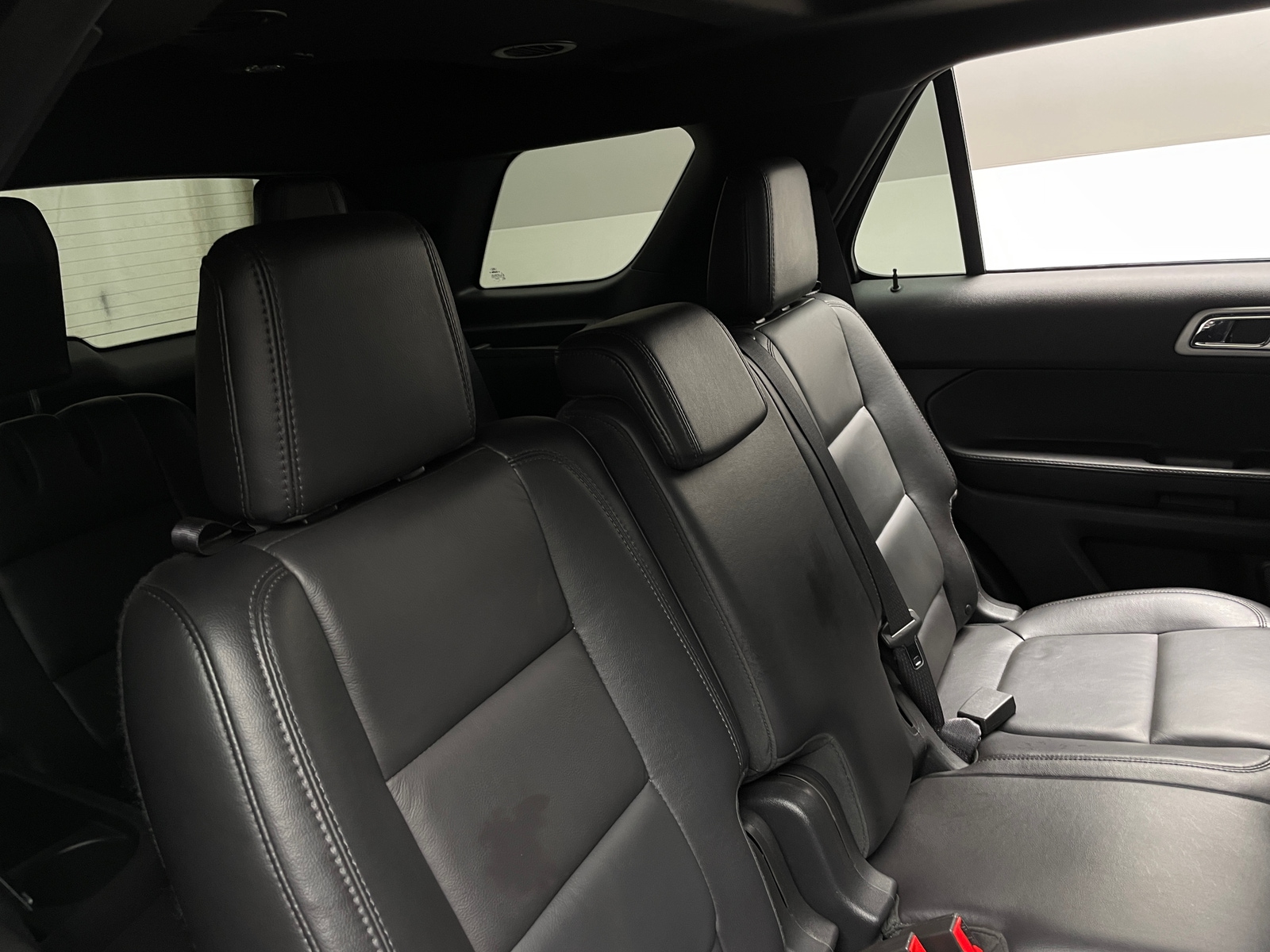 Thumbnail: 2014 Ford Explorer - 5