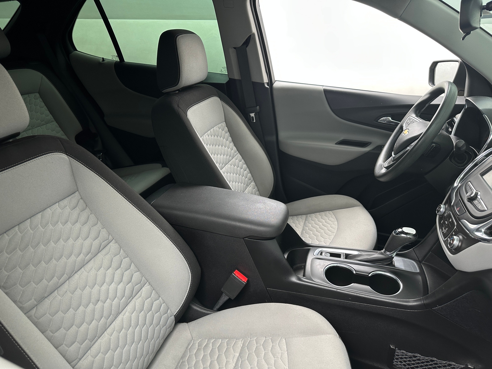 Thumbnail: 2018 Chevrolet Equinox - 2