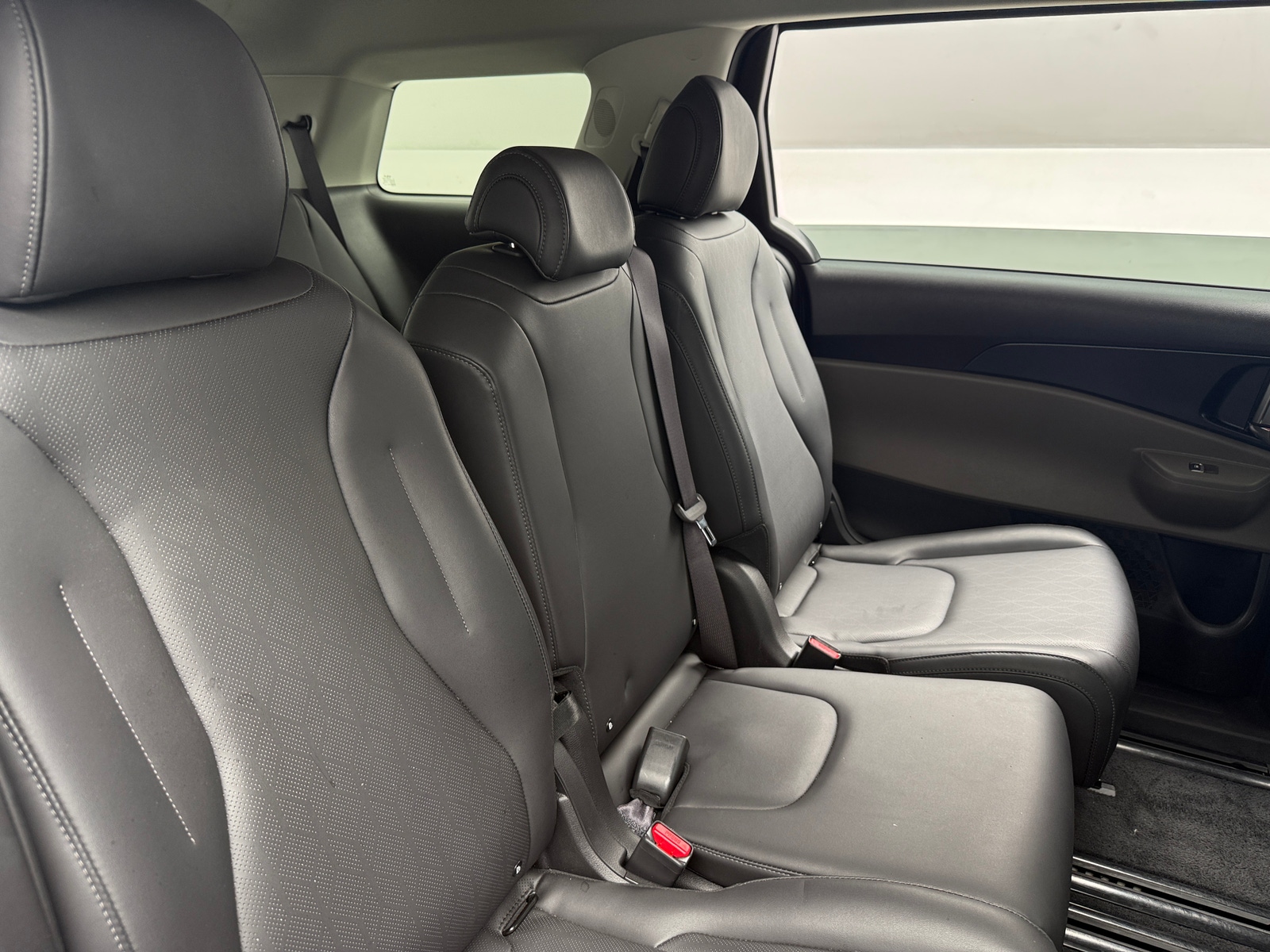 Thumbnail: 2026 Kia Carnival - 5