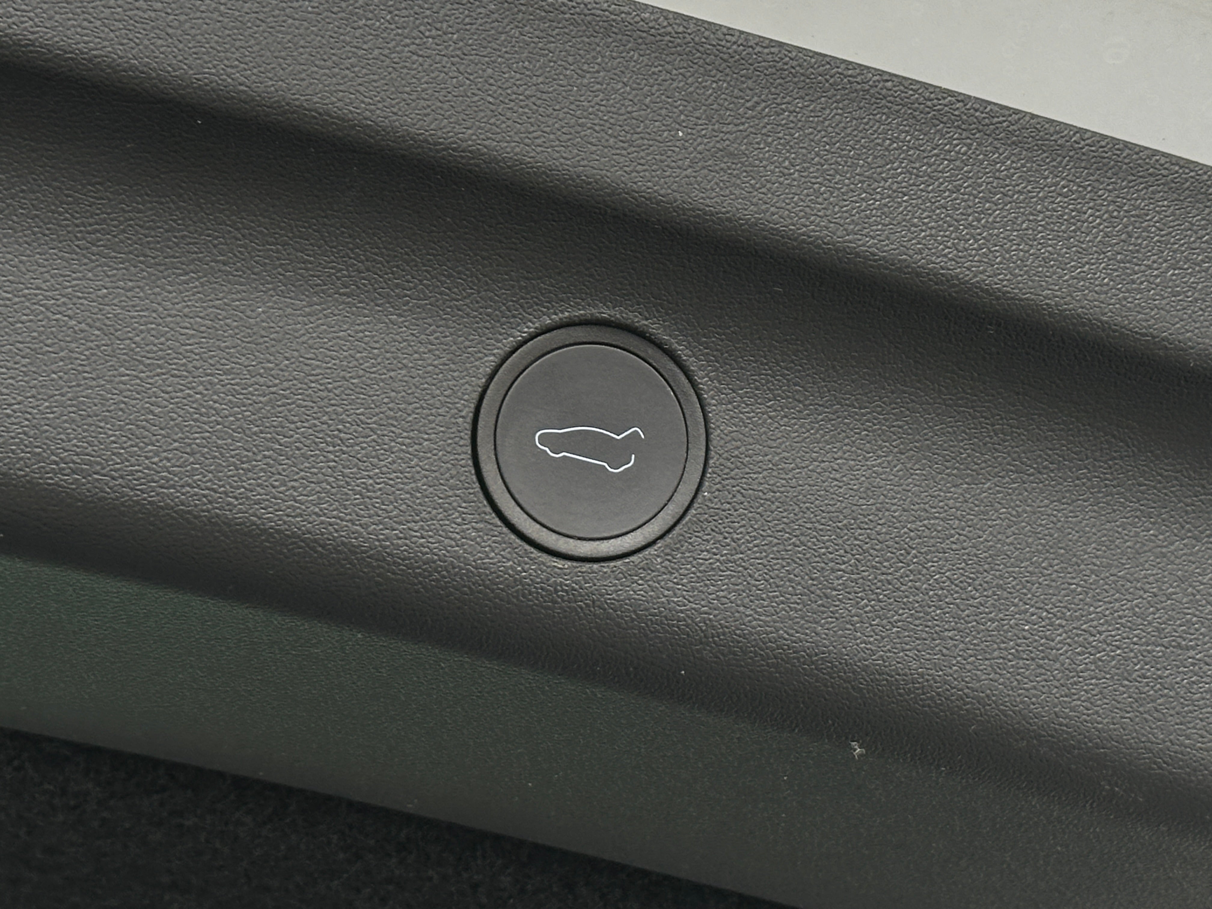Used 2023 Tesla Model Y Performance with VIN 7SAYGDEF9PF830798 for sale in Oak Creek, WI