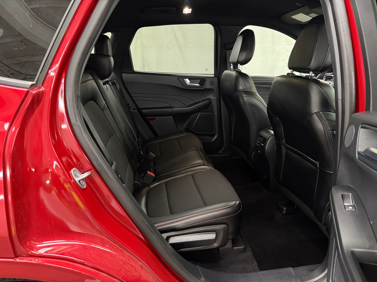 Thumbnail: 2023 Ford Escape - 6