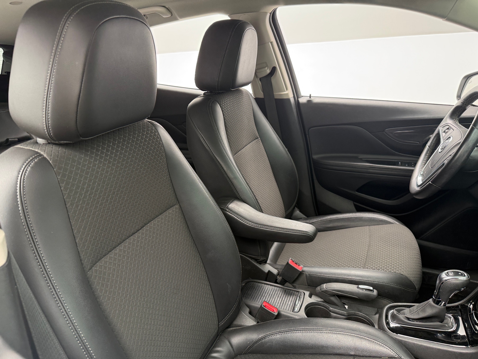 Thumbnail: 2019 Buick Encore - 2