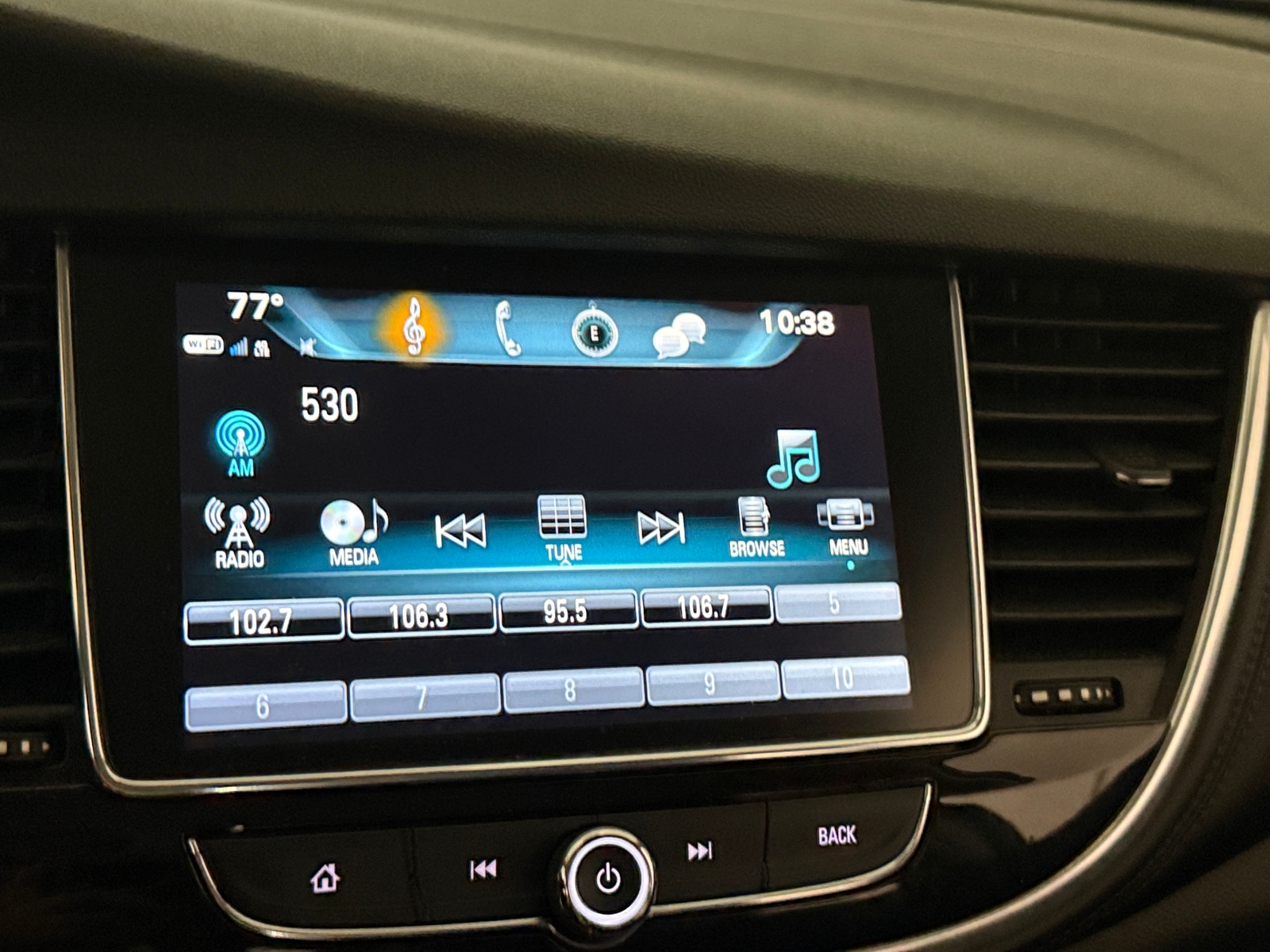Thumbnail: 2019 Buick Encore - 4