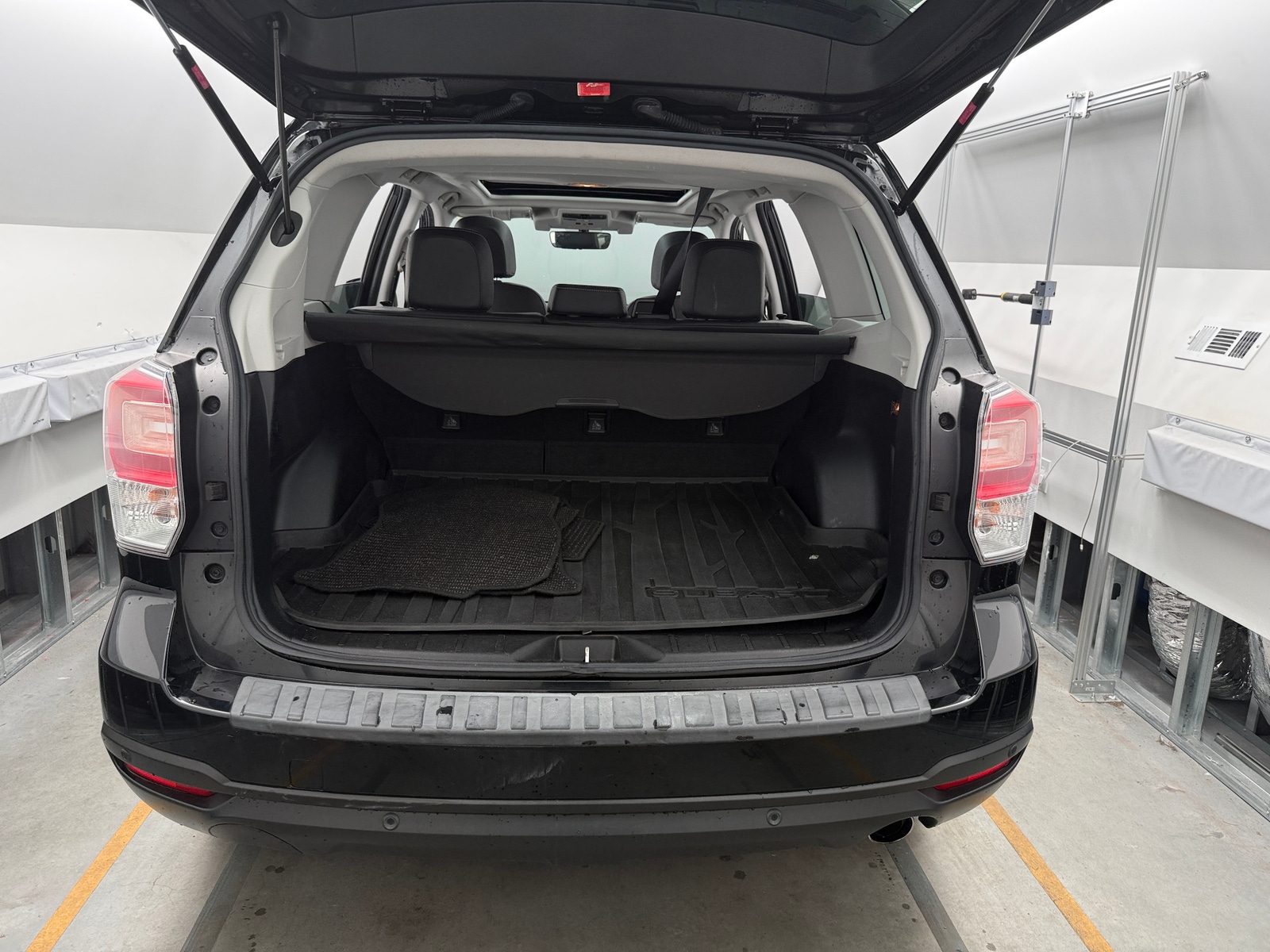 Thumbnail: 2018 Subaru Forester - 6