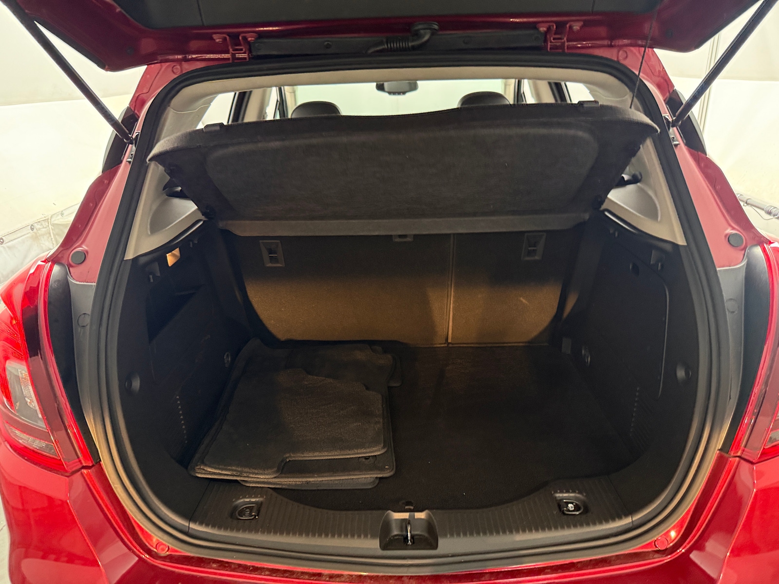 Thumbnail: 2017 Buick Encore - 7