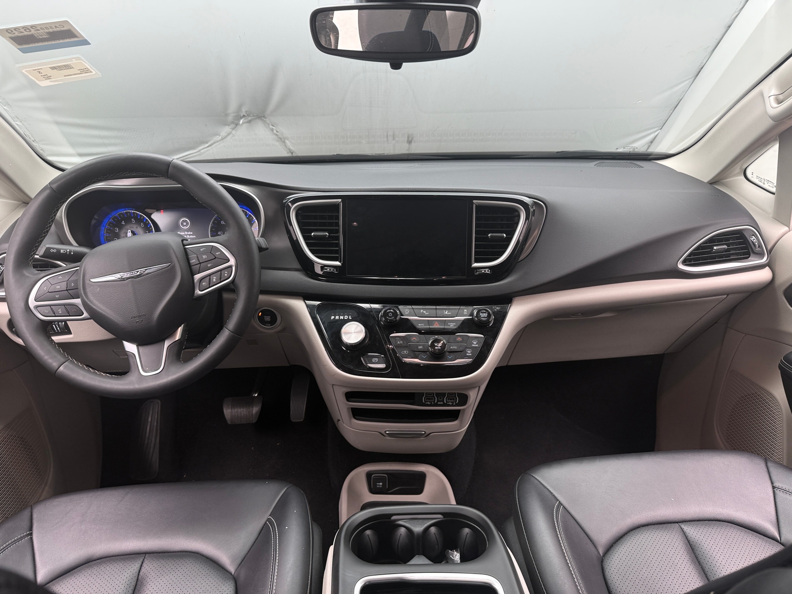 Thumbnail: 2024 Chrysler Pacifica - 2