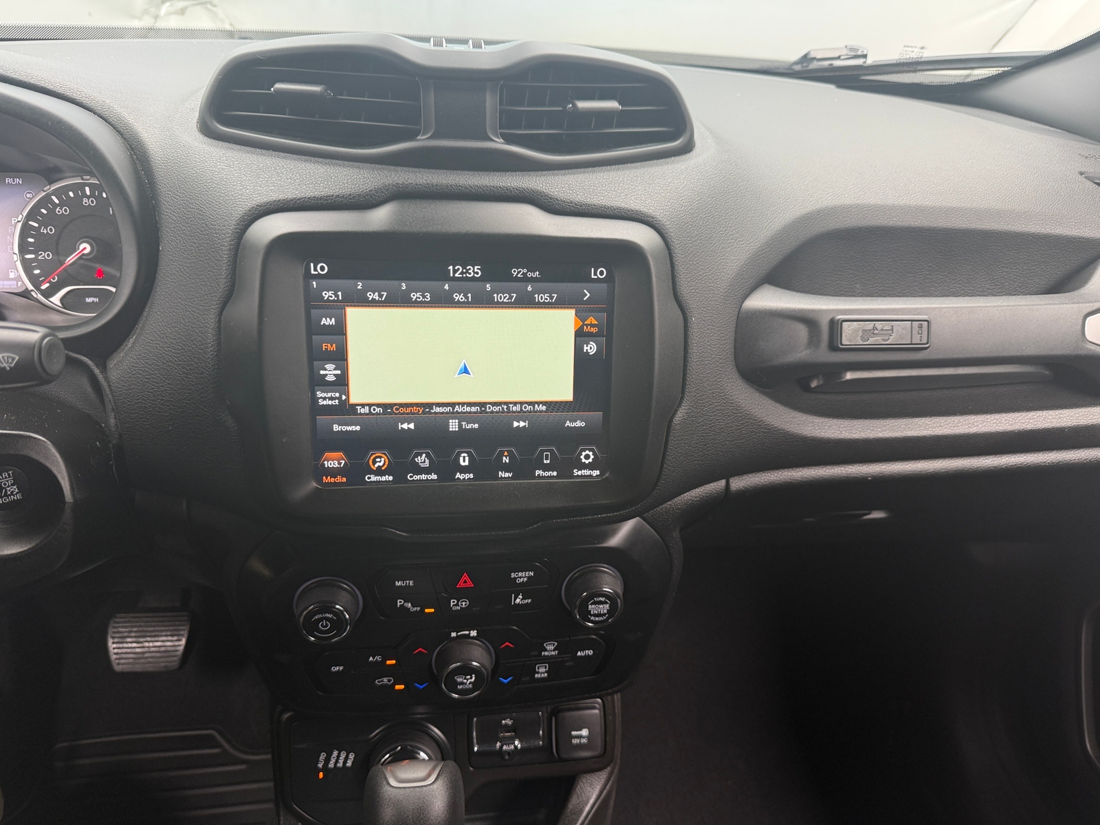 Thumbnail: 2021 Jeep Renegade - 4