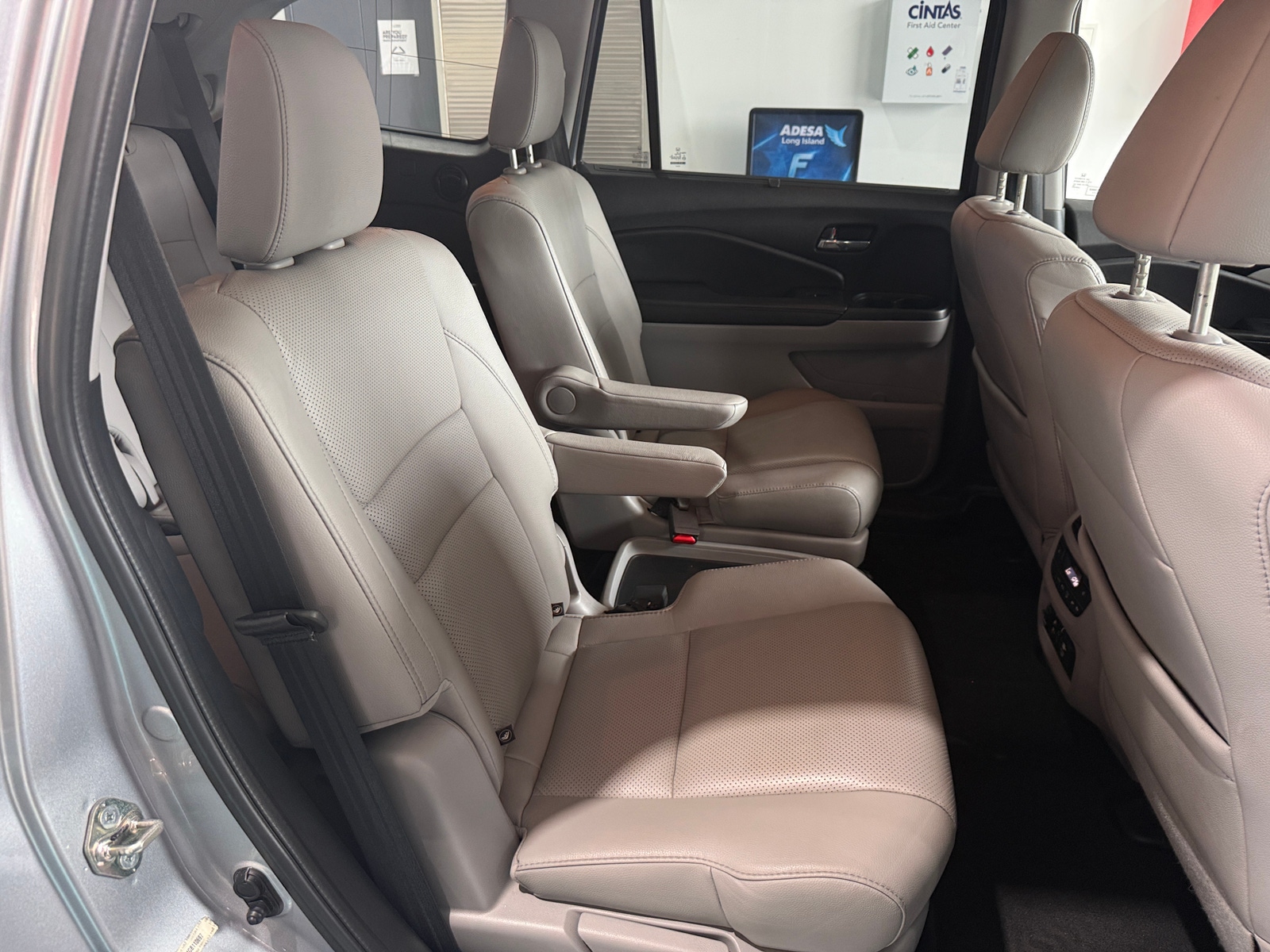 Thumbnail: 2016 Honda Pilot - 5