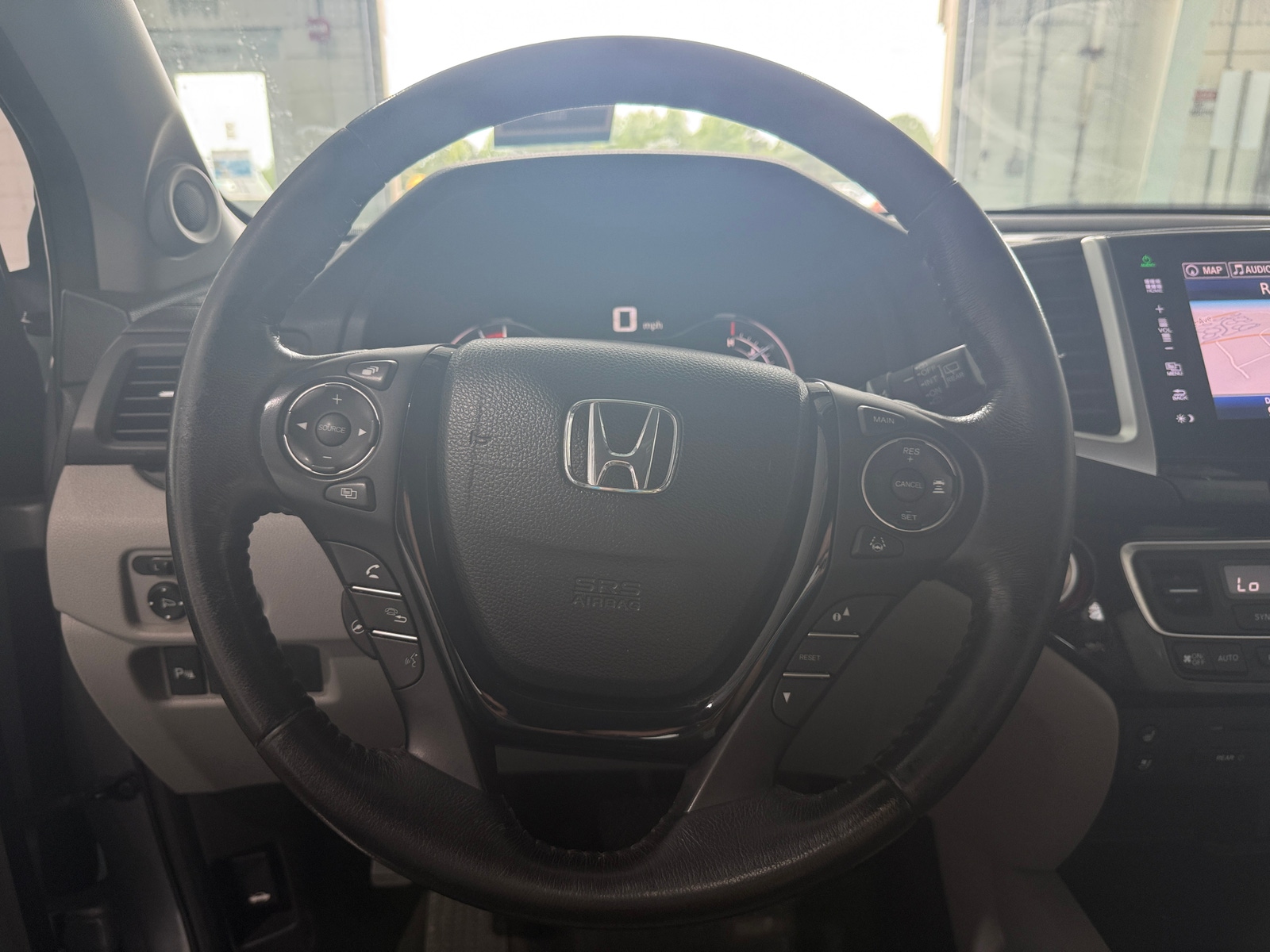 Thumbnail: 2016 Honda Pilot - 4