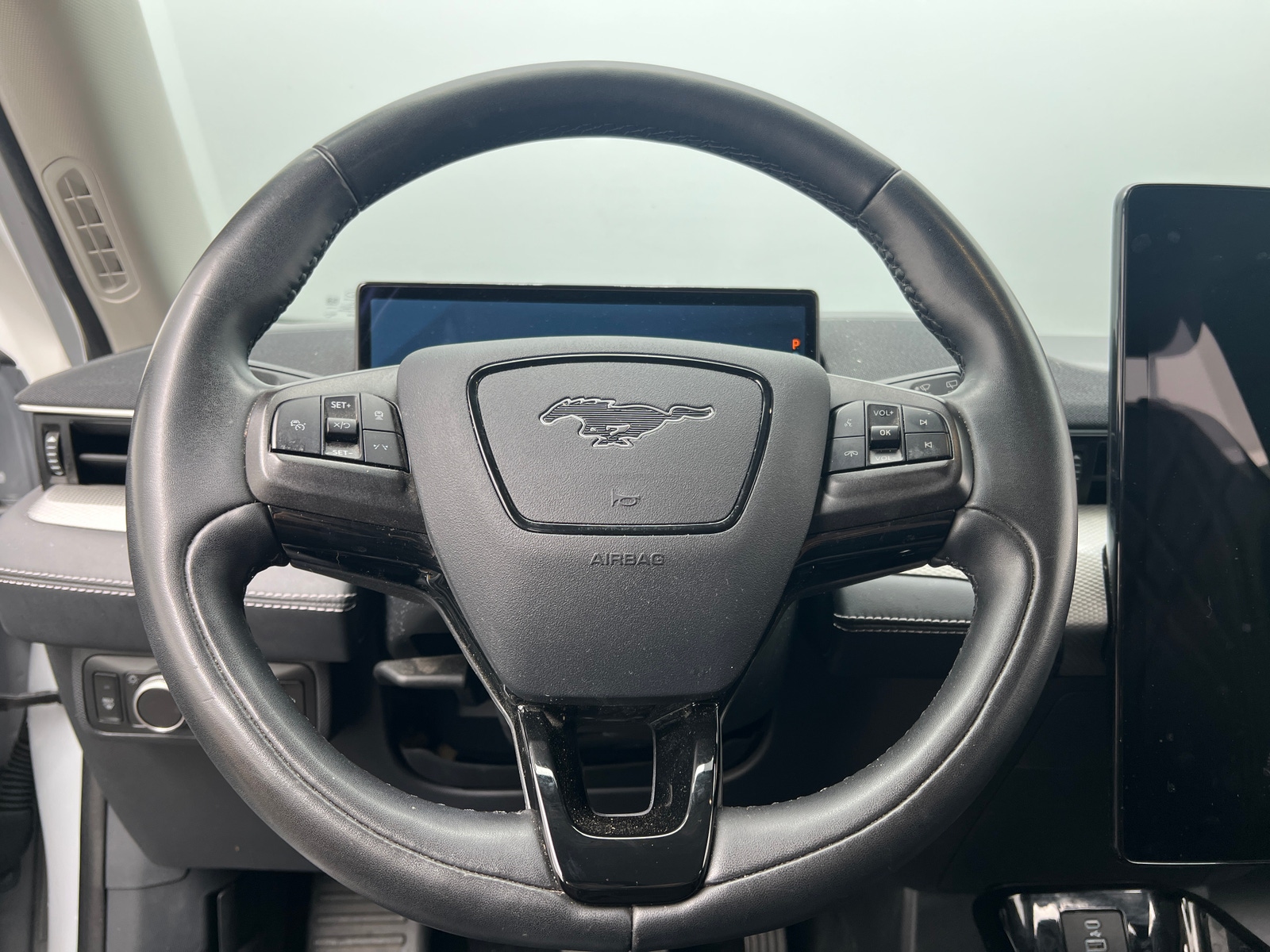 Thumbnail: 2021 Ford Mustang Mach-E - 5