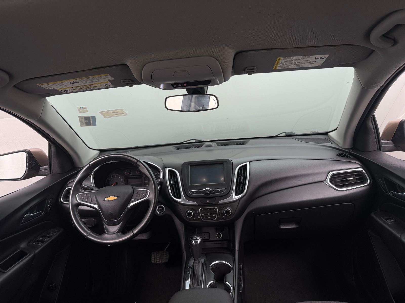 Thumbnail: 2018 Chevrolet Equinox - 3