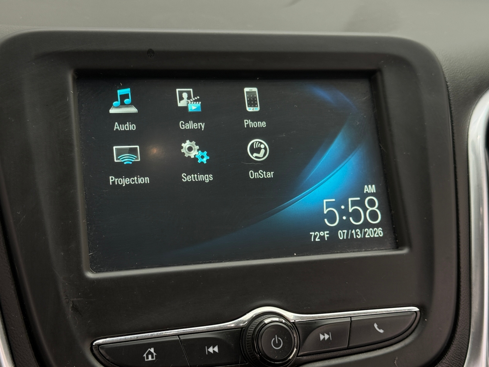Thumbnail: 2018 Chevrolet Equinox - 4