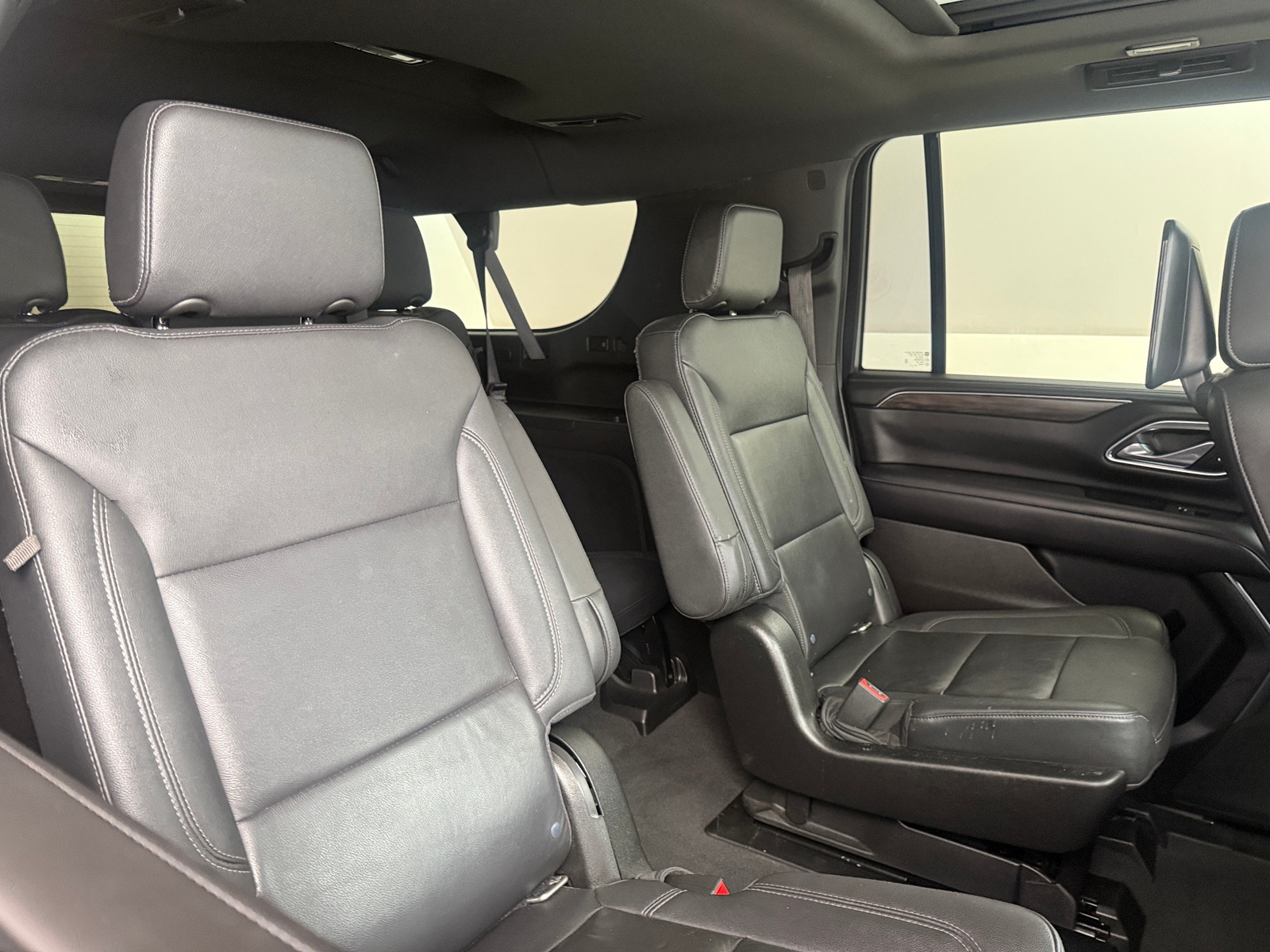Thumbnail: 2021 Chevrolet Suburban - 5