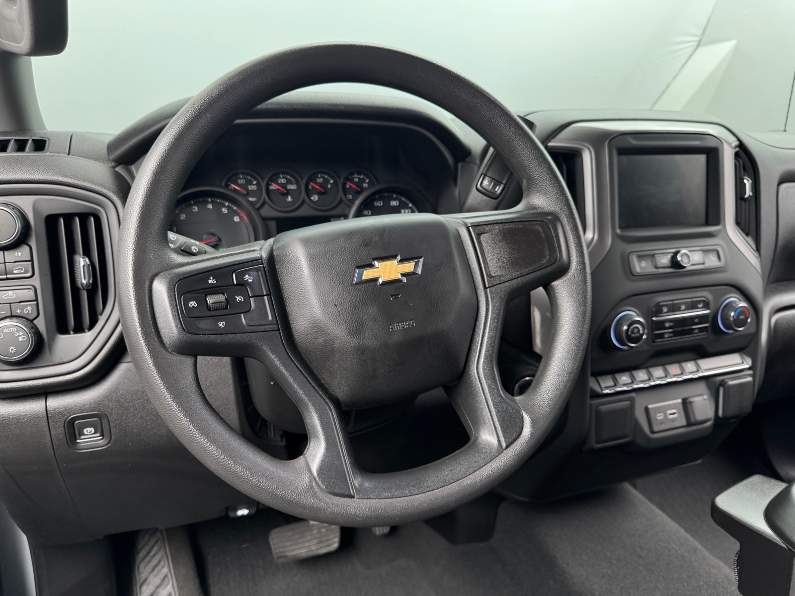 Thumbnail: 2024 Chevrolet Silverado 1500 - 5