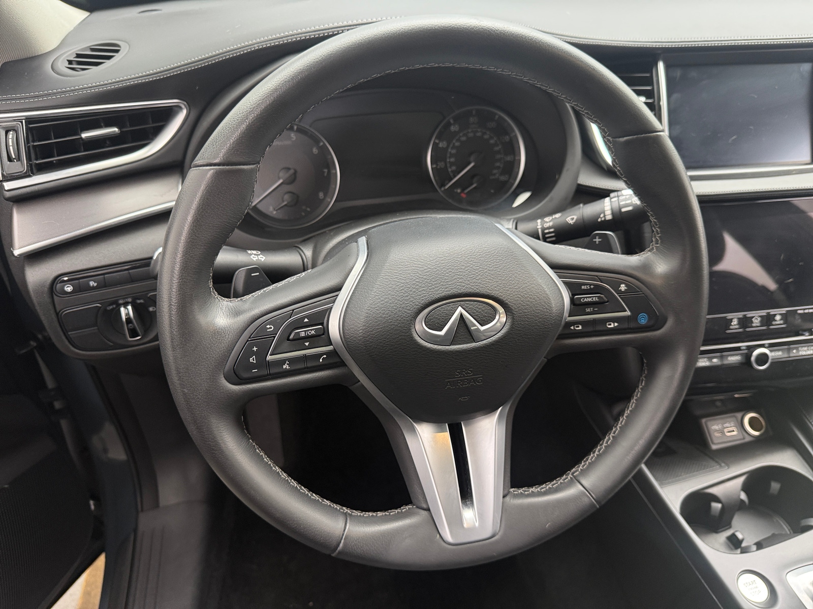 Thumbnail: 2023 INFINITI QX50 - 4
