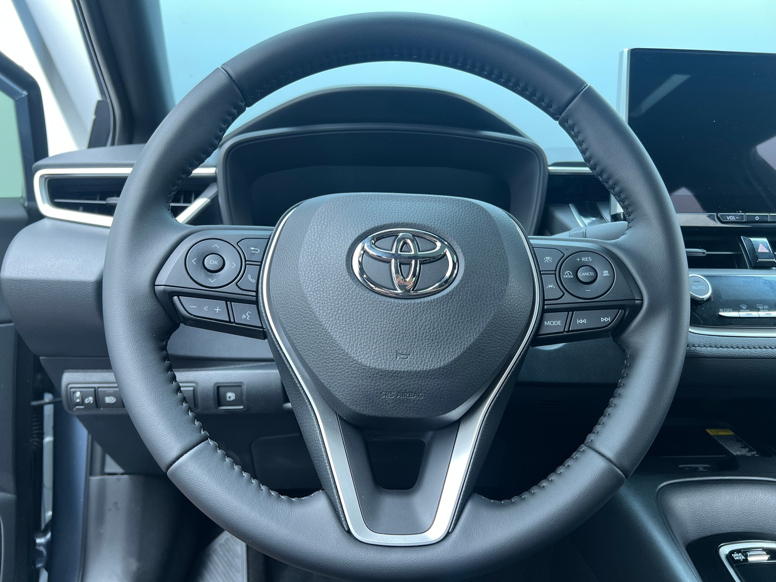 Thumbnail: 2025 Toyota Corolla - 5