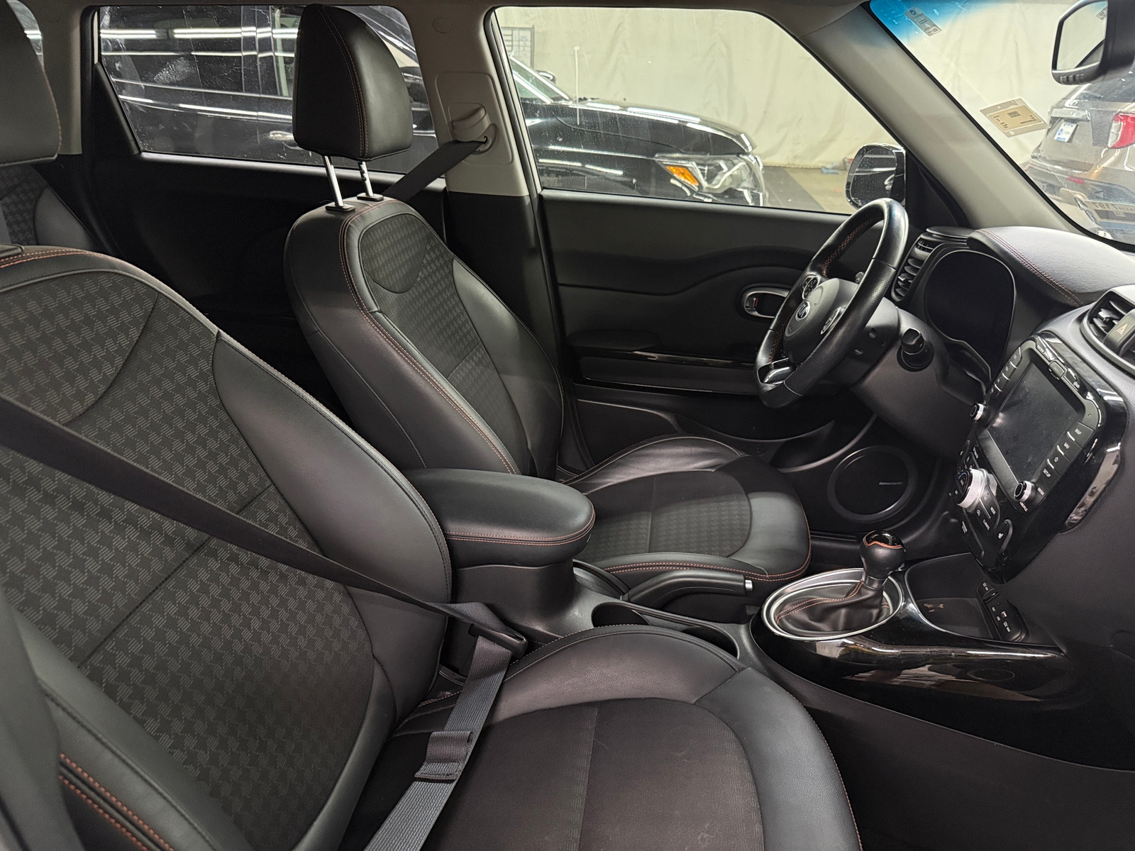 Thumbnail: 2018 Kia Soul - 2