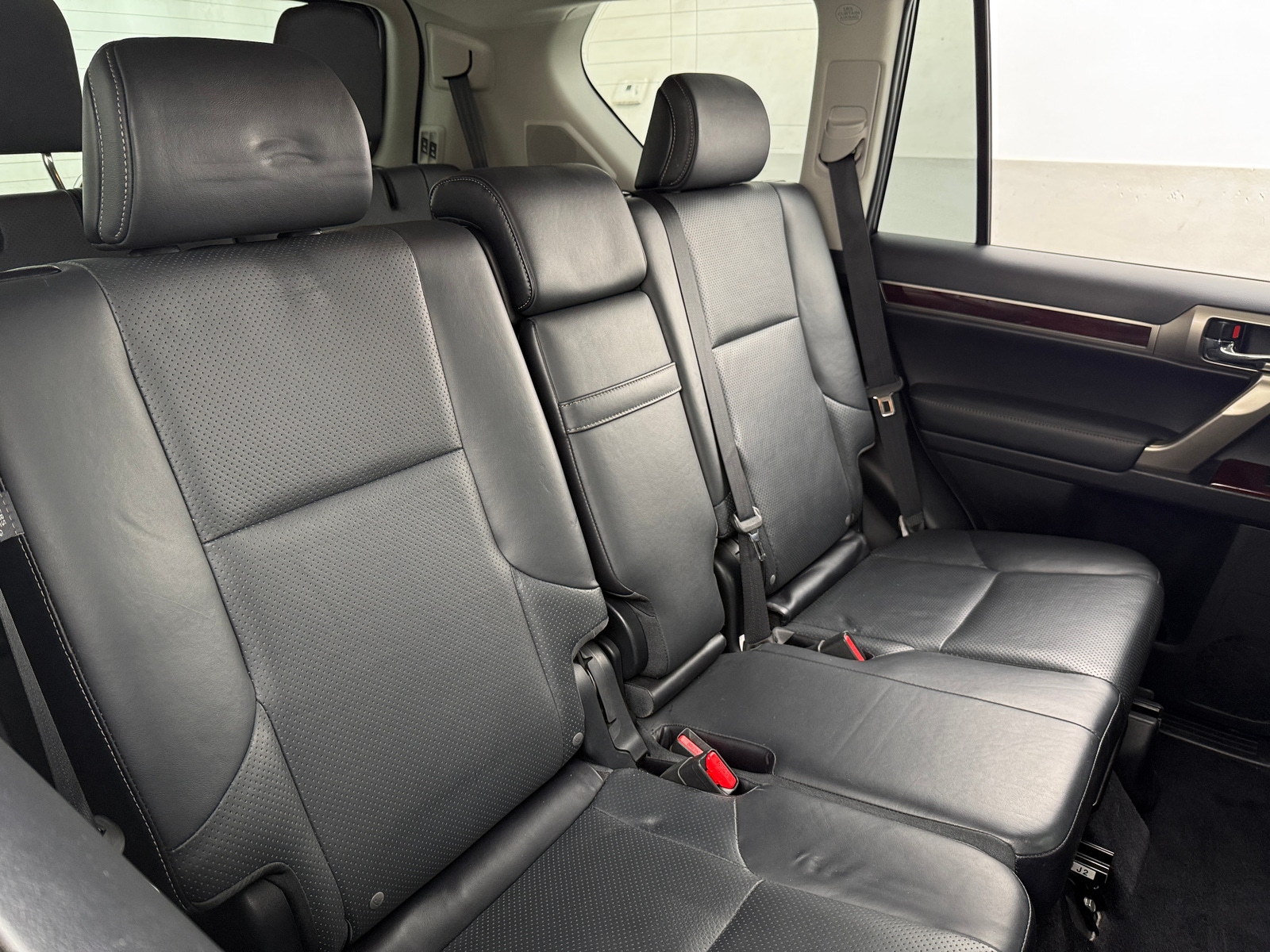 Thumbnail: 2016 Lexus GX - 5