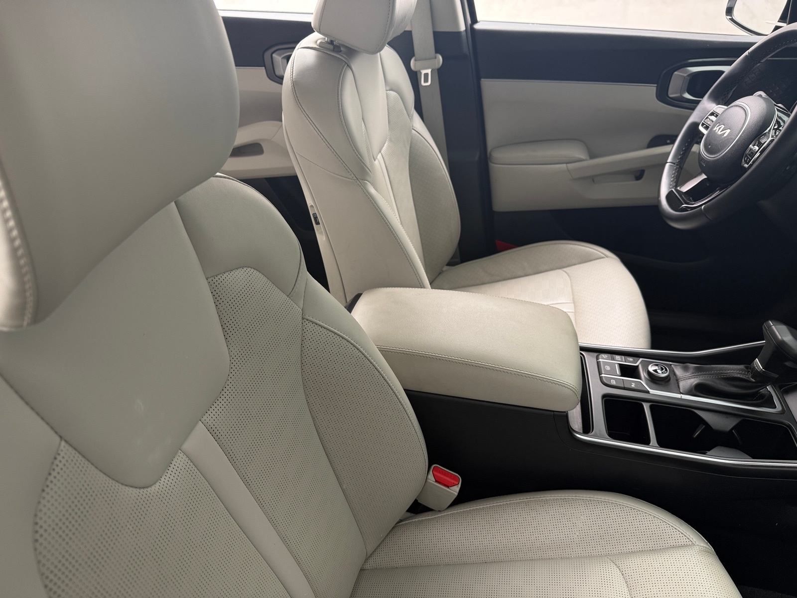 Thumbnail: 2025 Kia Sorento - 2