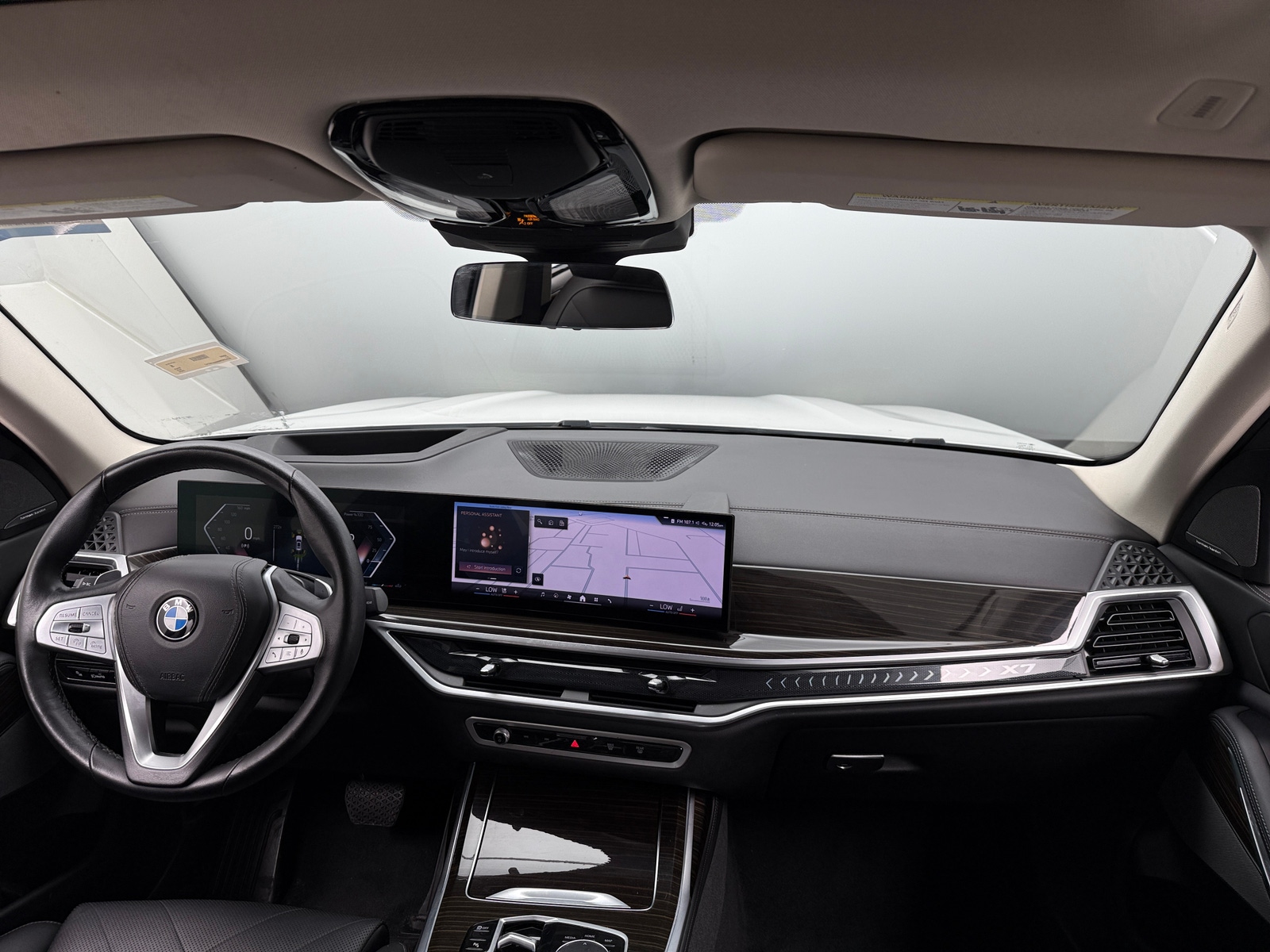 Thumbnail: 2024 BMW X7 - 2